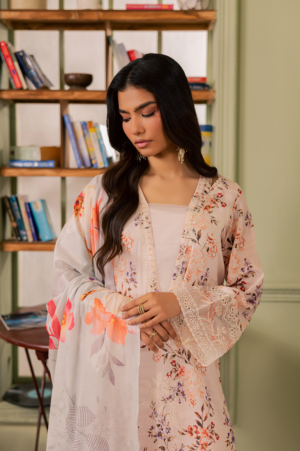 Riaz Arts | Daria - Classic Threads | DA-61