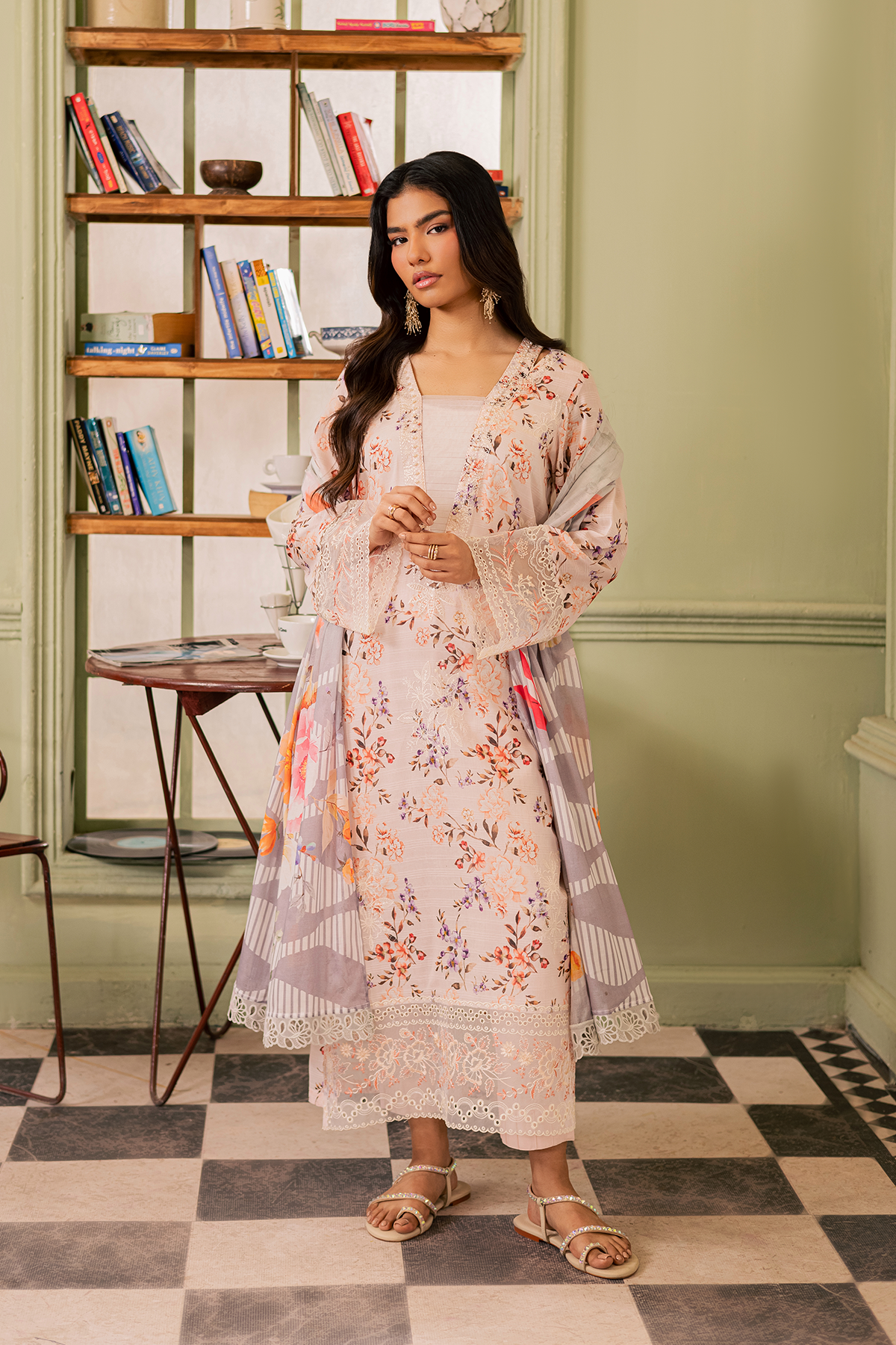 Riaz Arts | Daria - Classic Threads | DA-61