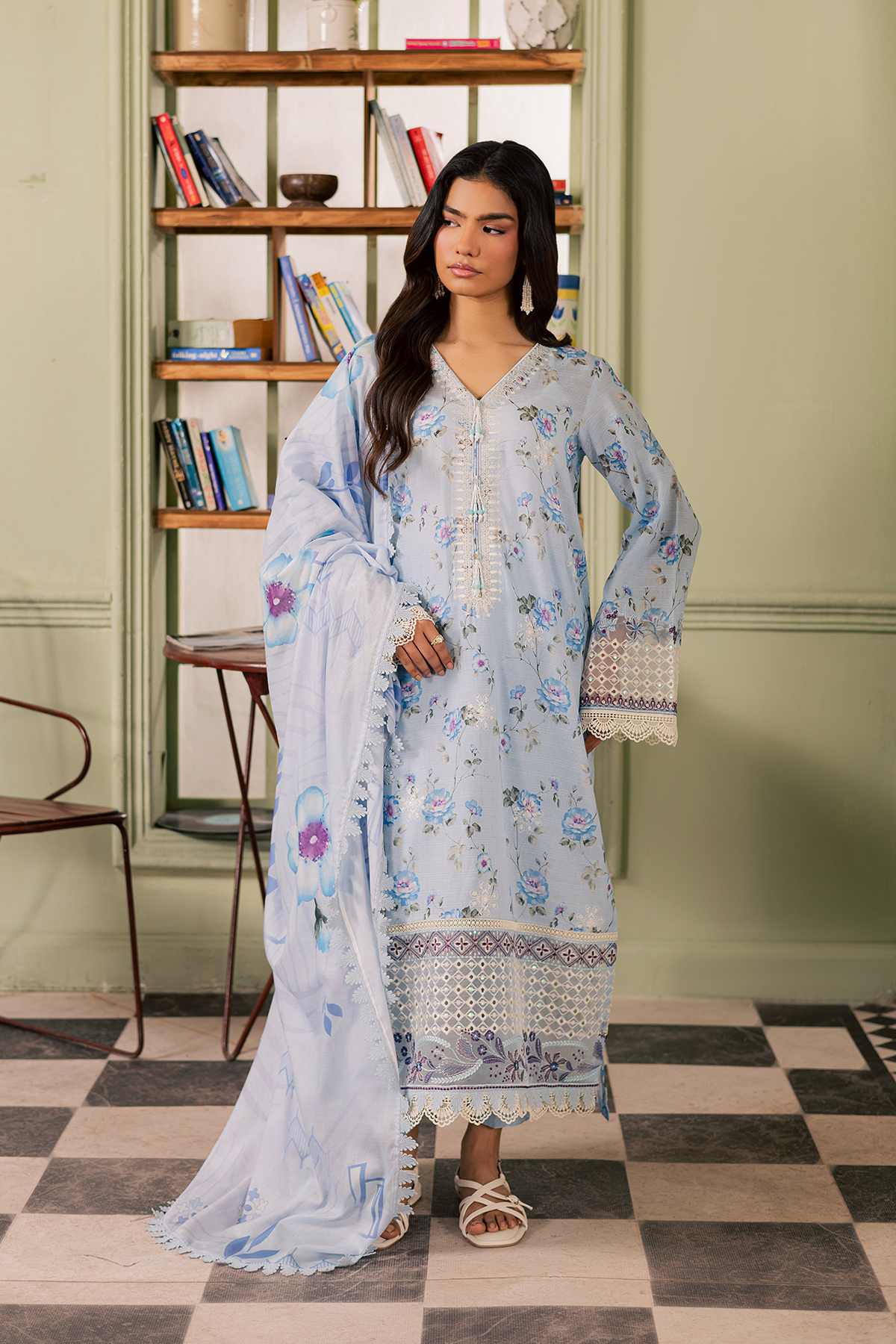 Riaz Arts | Daria - Classic Threads | DA-62