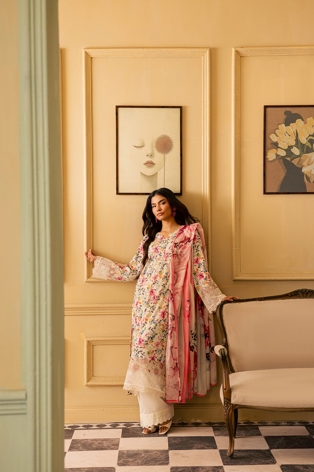 Riaz Arts | Daria - Classic Threads | DA-60