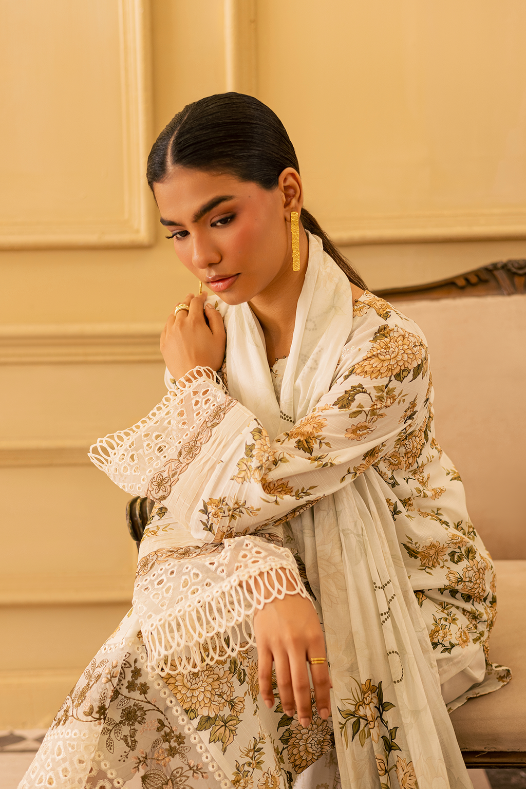 Riaz Arts | Daria - Classic Threads | DA-63