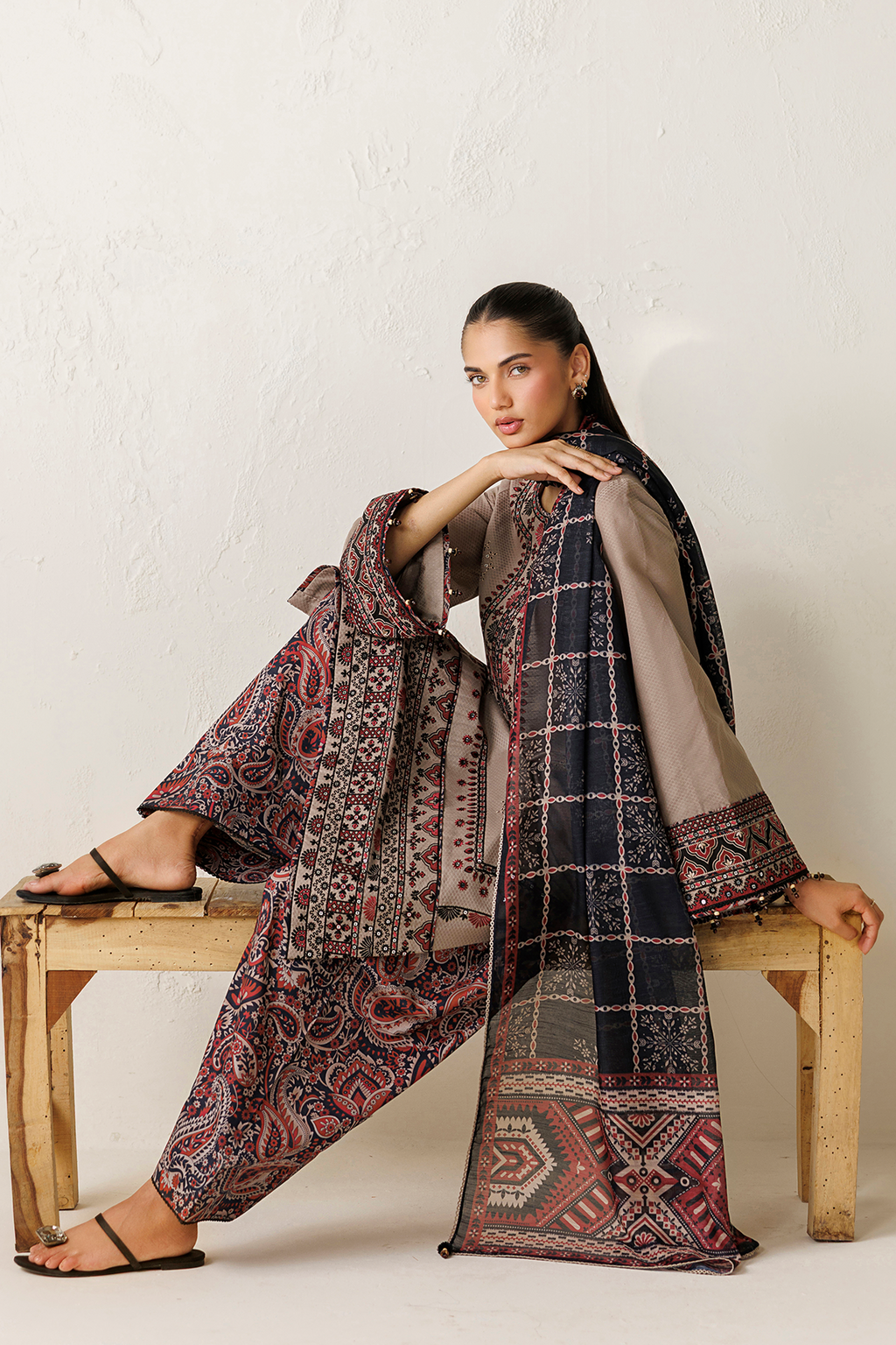 Jazmin | Embroidered Dobby Winter | RTW-0282