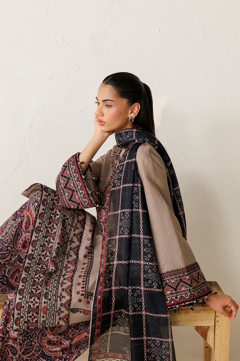 Jazmin | Embroidered Dobby Winter | RTW-0282