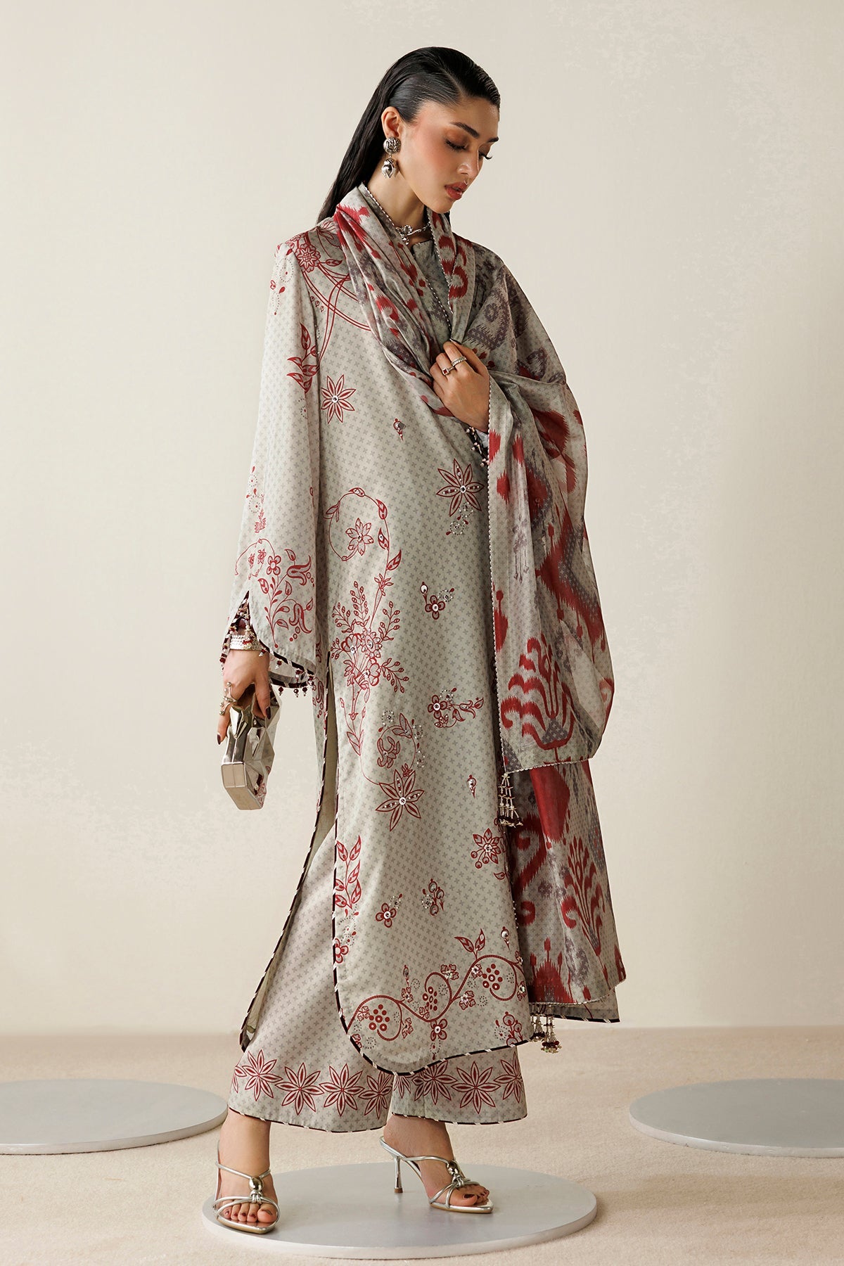 Jazmin | Orlina Raw Silk 26 | OR26-D06