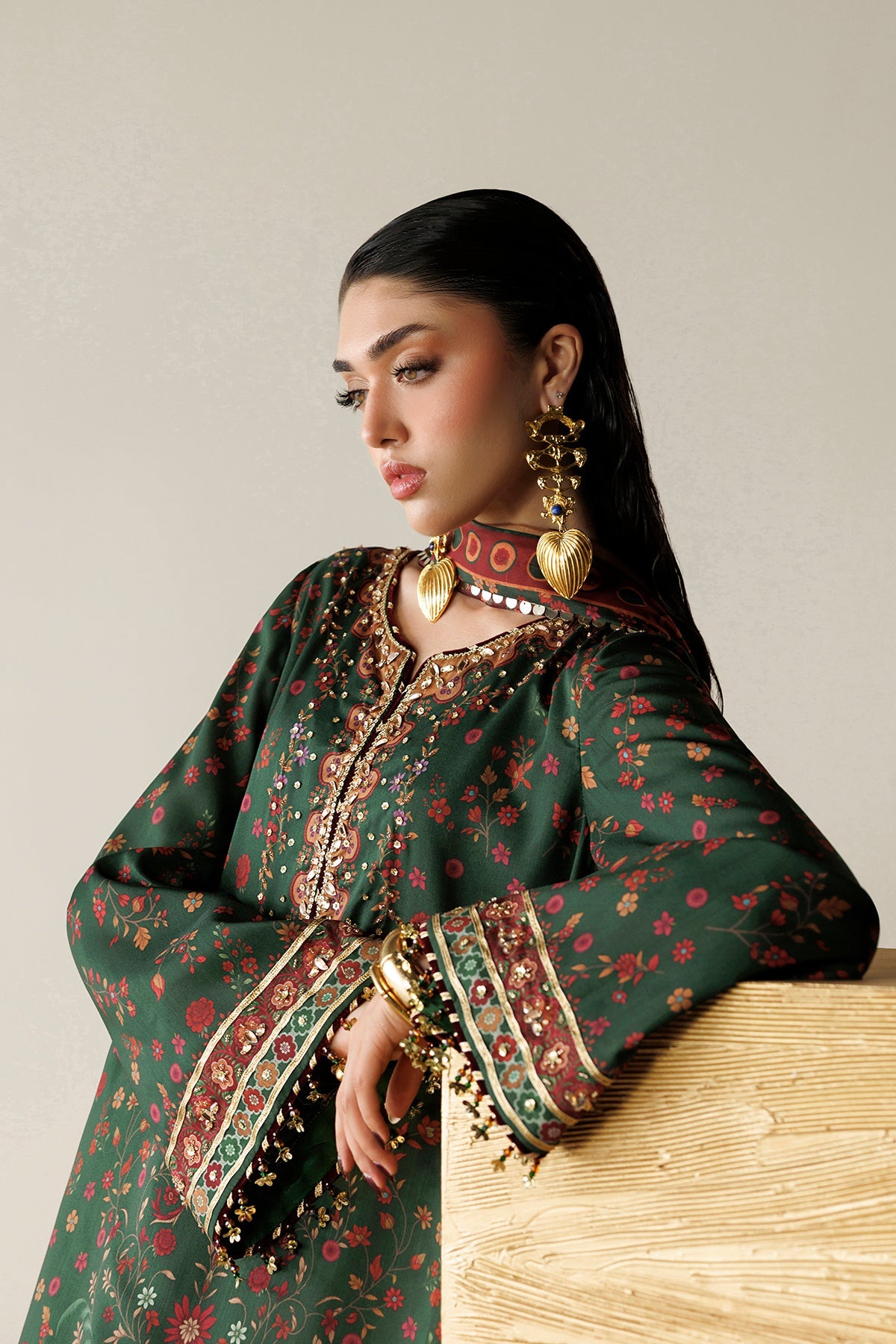 Jazmin | Orlina Raw Silk 26 | OR26-D01