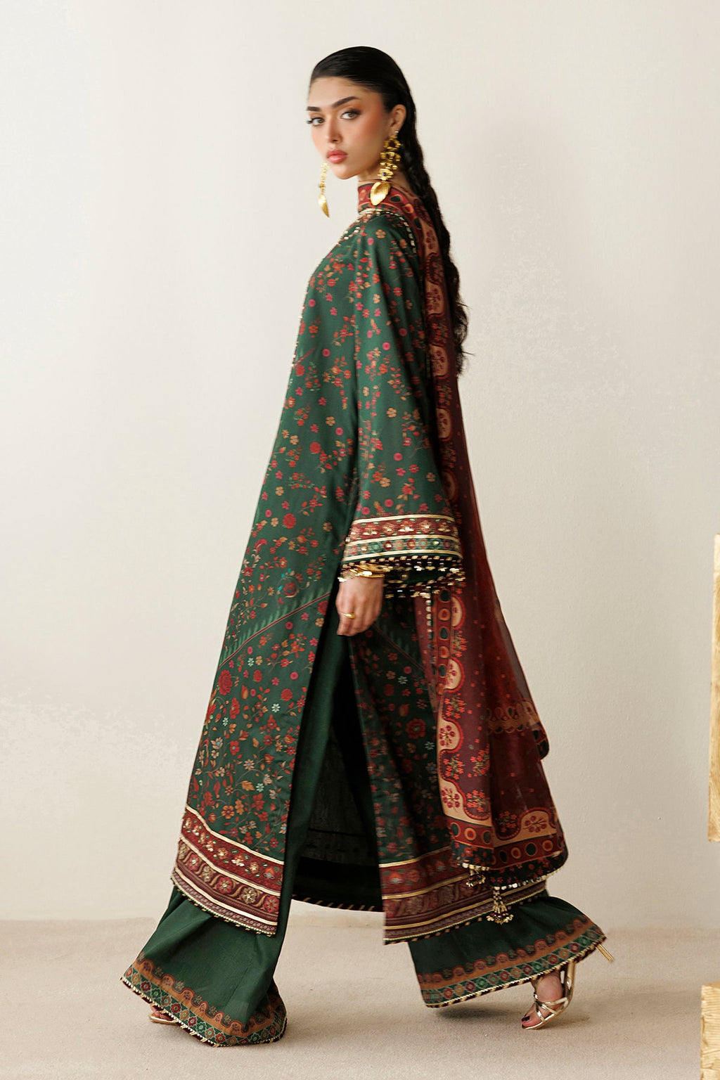 Jazmin | Orlina Raw Silk 26 | OR26-D01