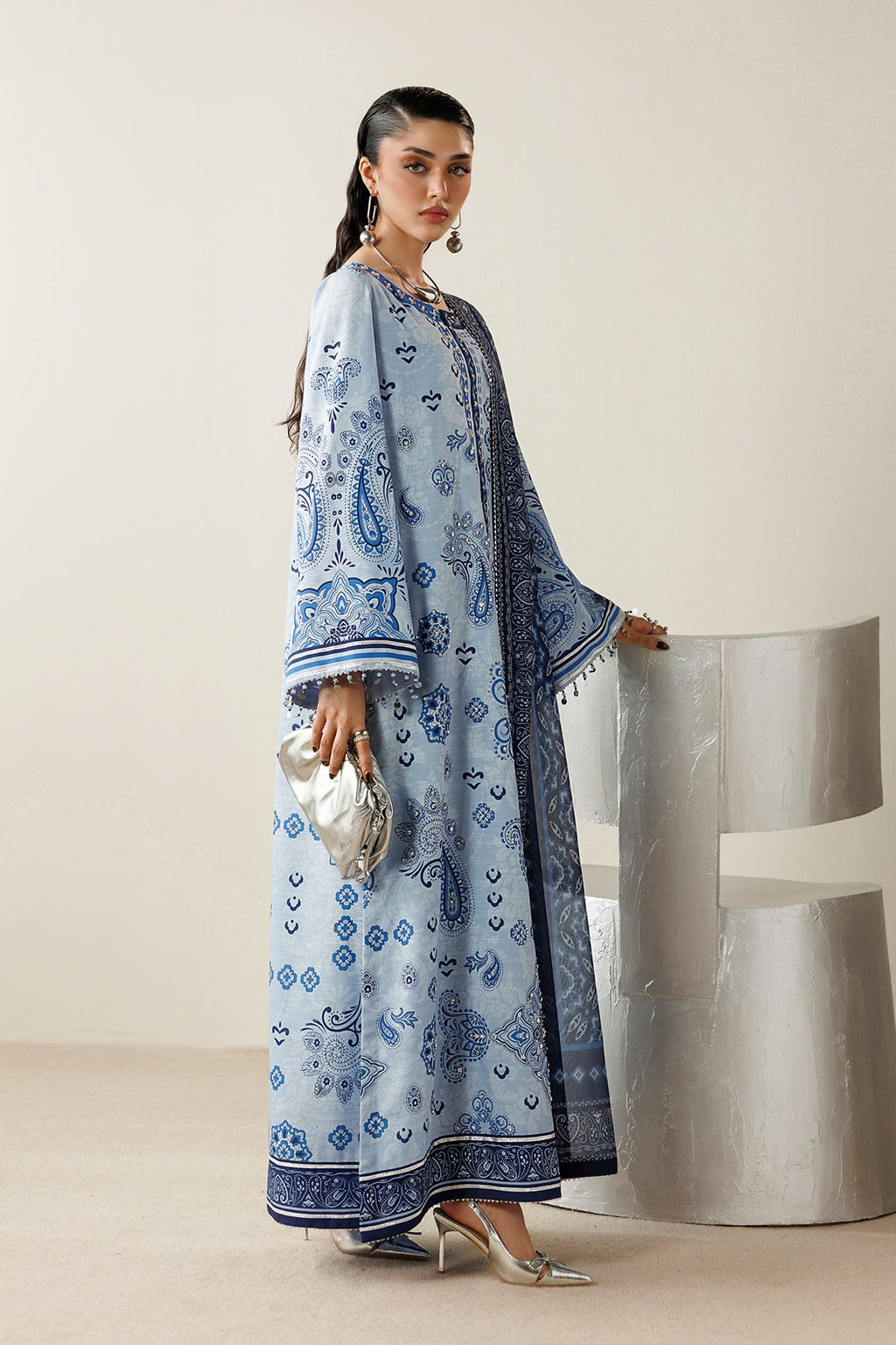 Jazmin | Orlina Raw Silk 26 | OR26-D02