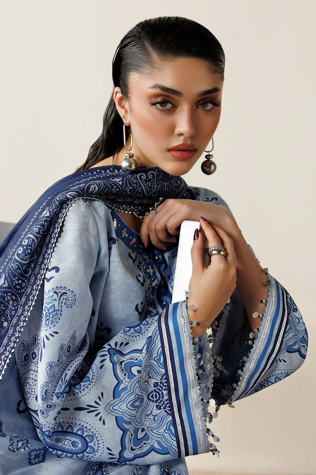 Jazmin | Orlina Raw Silk 26 | OR26-D02