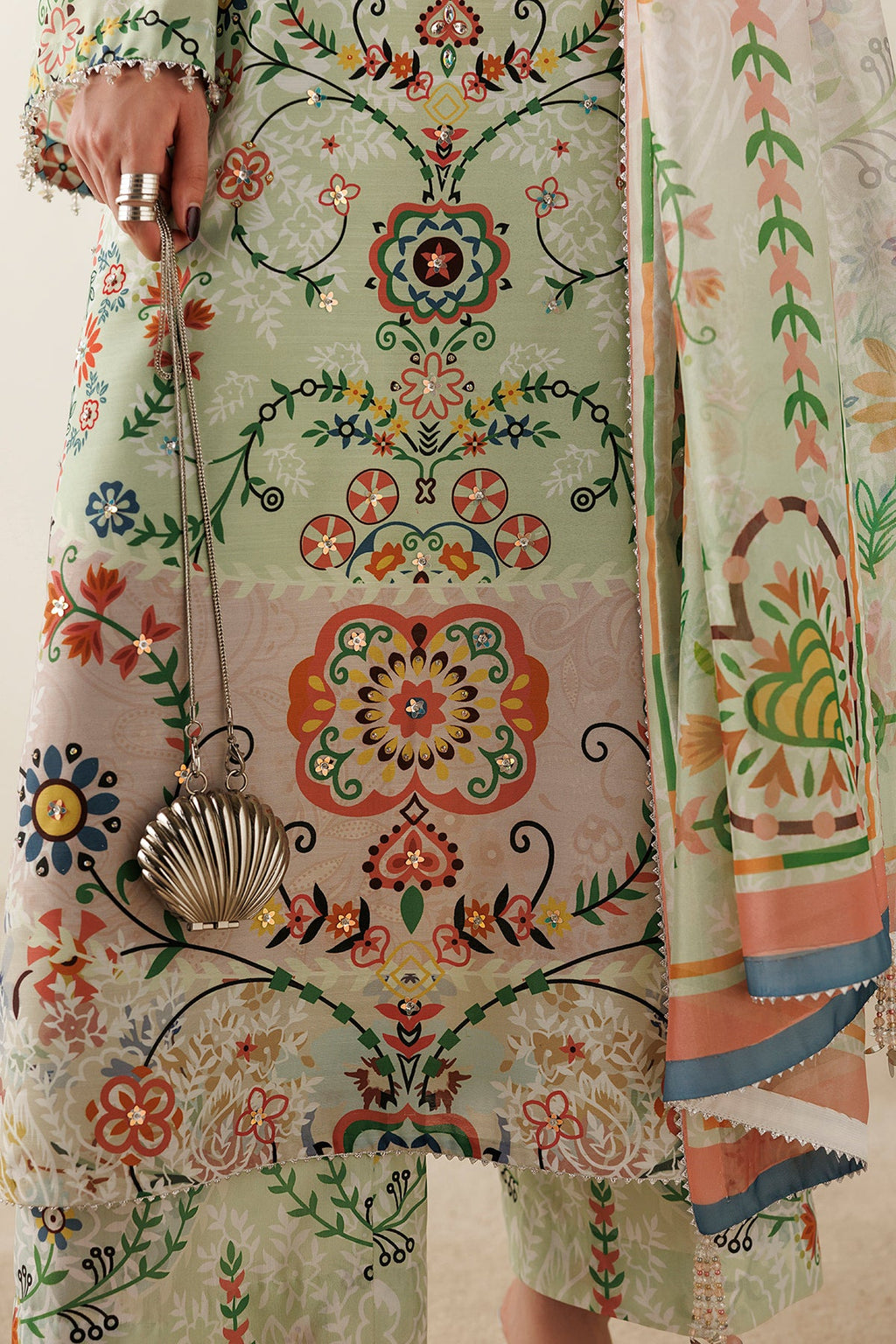 Jazmin | Orlina Raw Silk 26 | OR26-D10