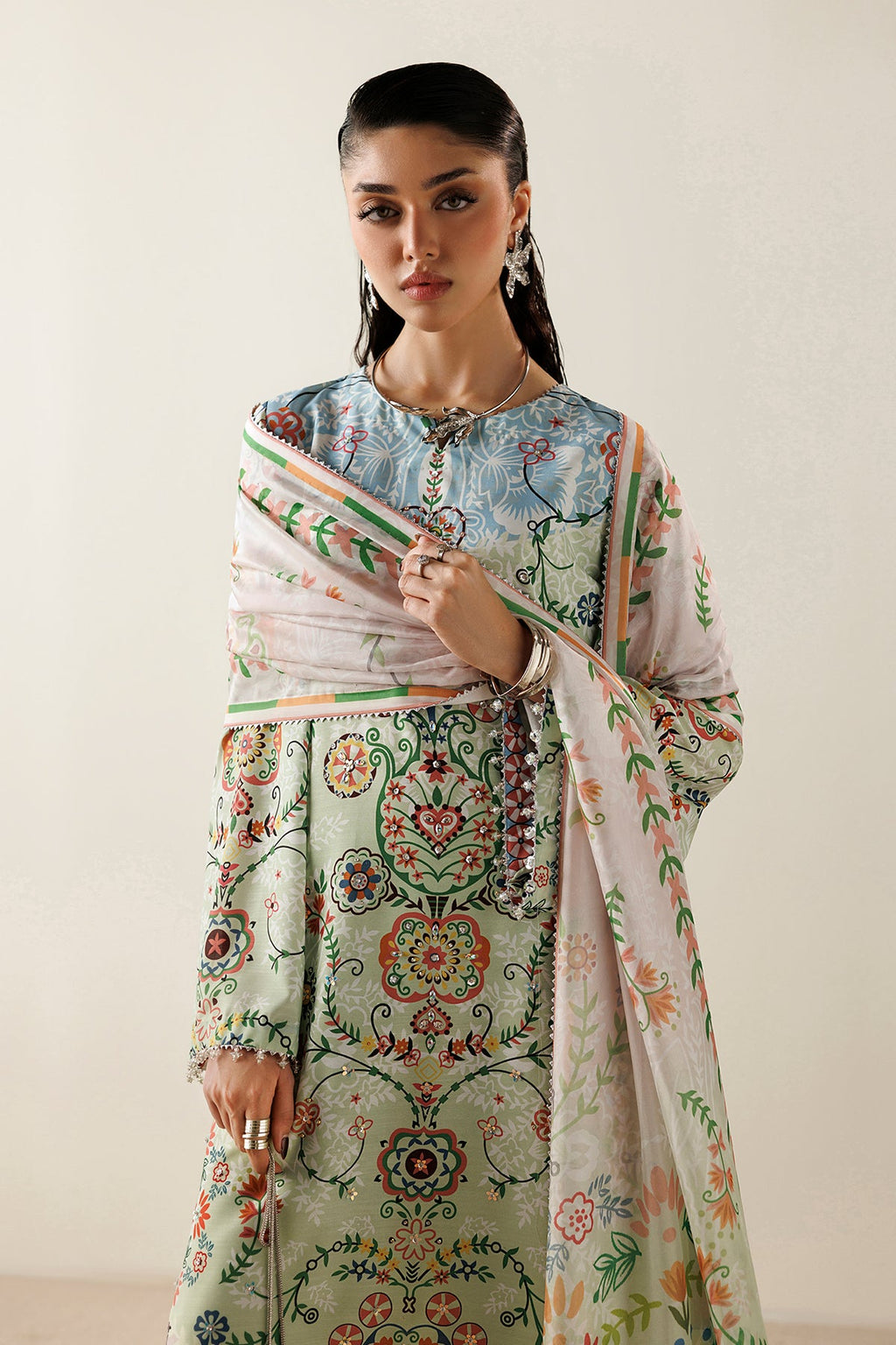 Jazmin | Orlina Raw Silk 26 | OR26-D10