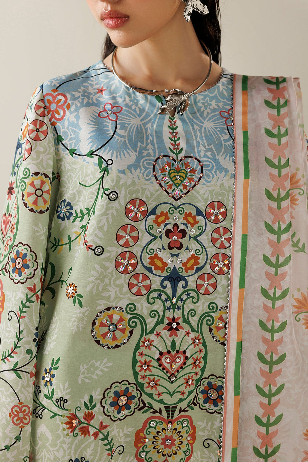 Jazmin | Orlina Raw Silk 26 | OR26-D10