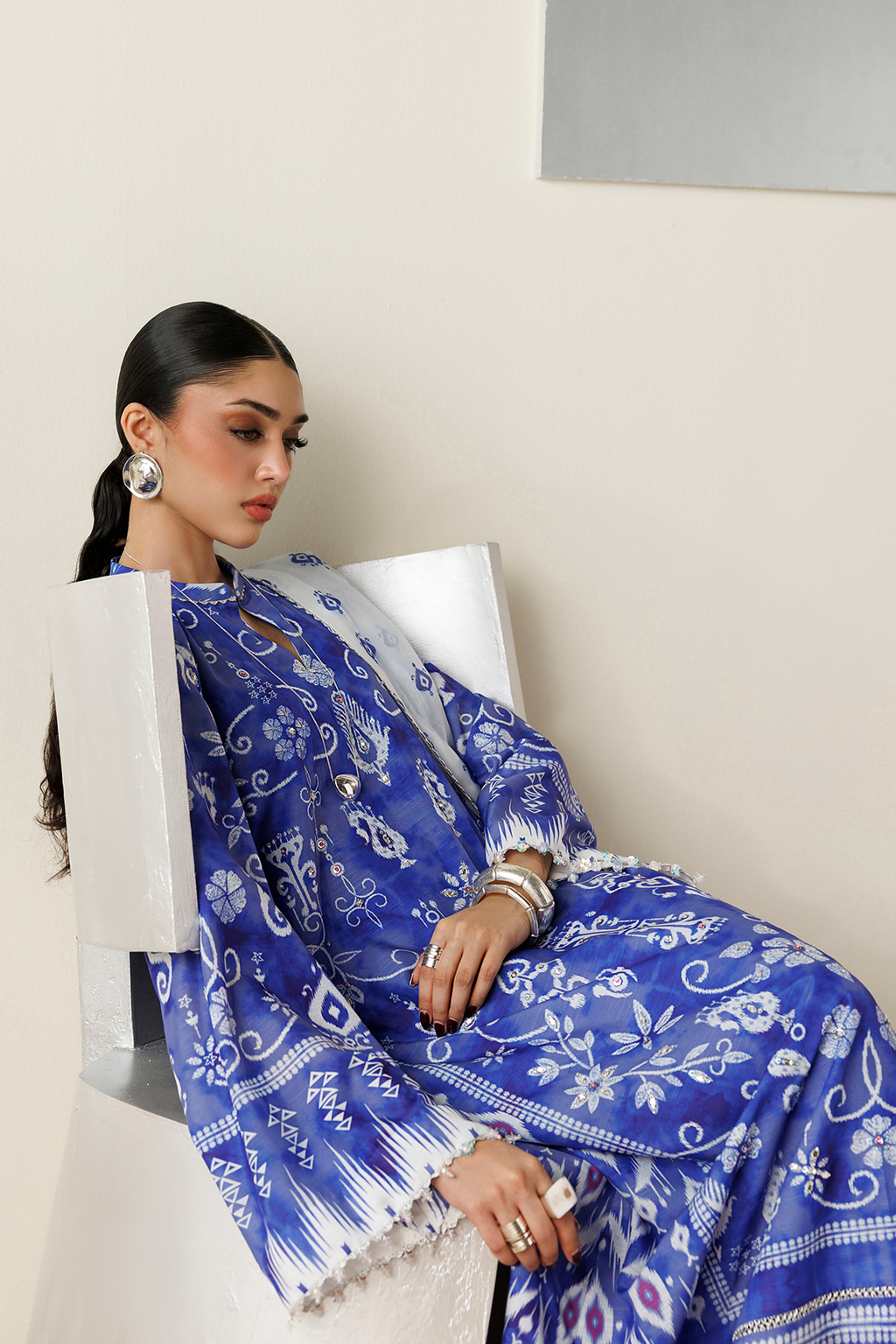 Jazmin | Orlina Raw Silk 26 | OR26-D09