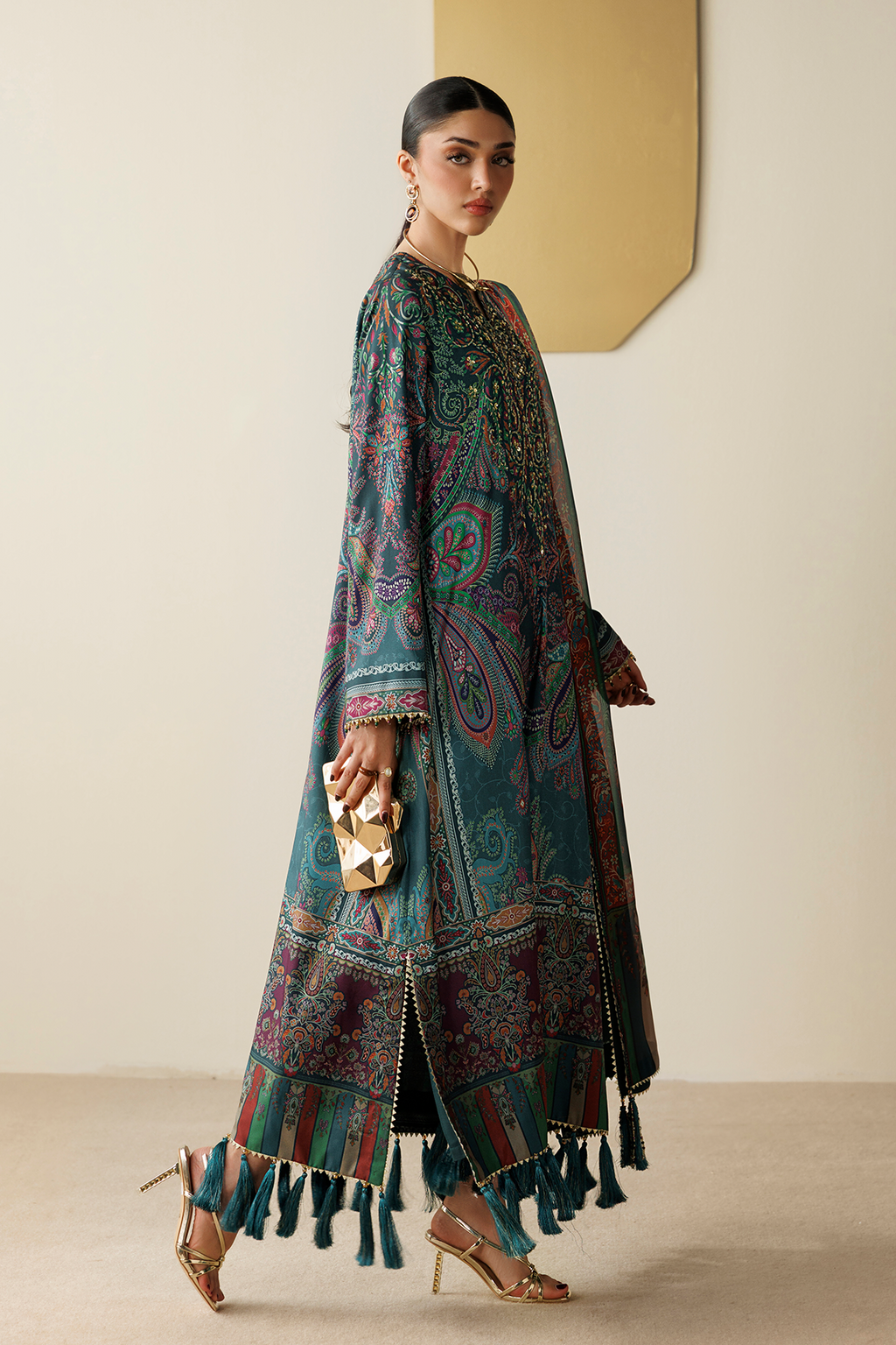 Jazmin | Orlina Raw Silk 26 | OR26-D07