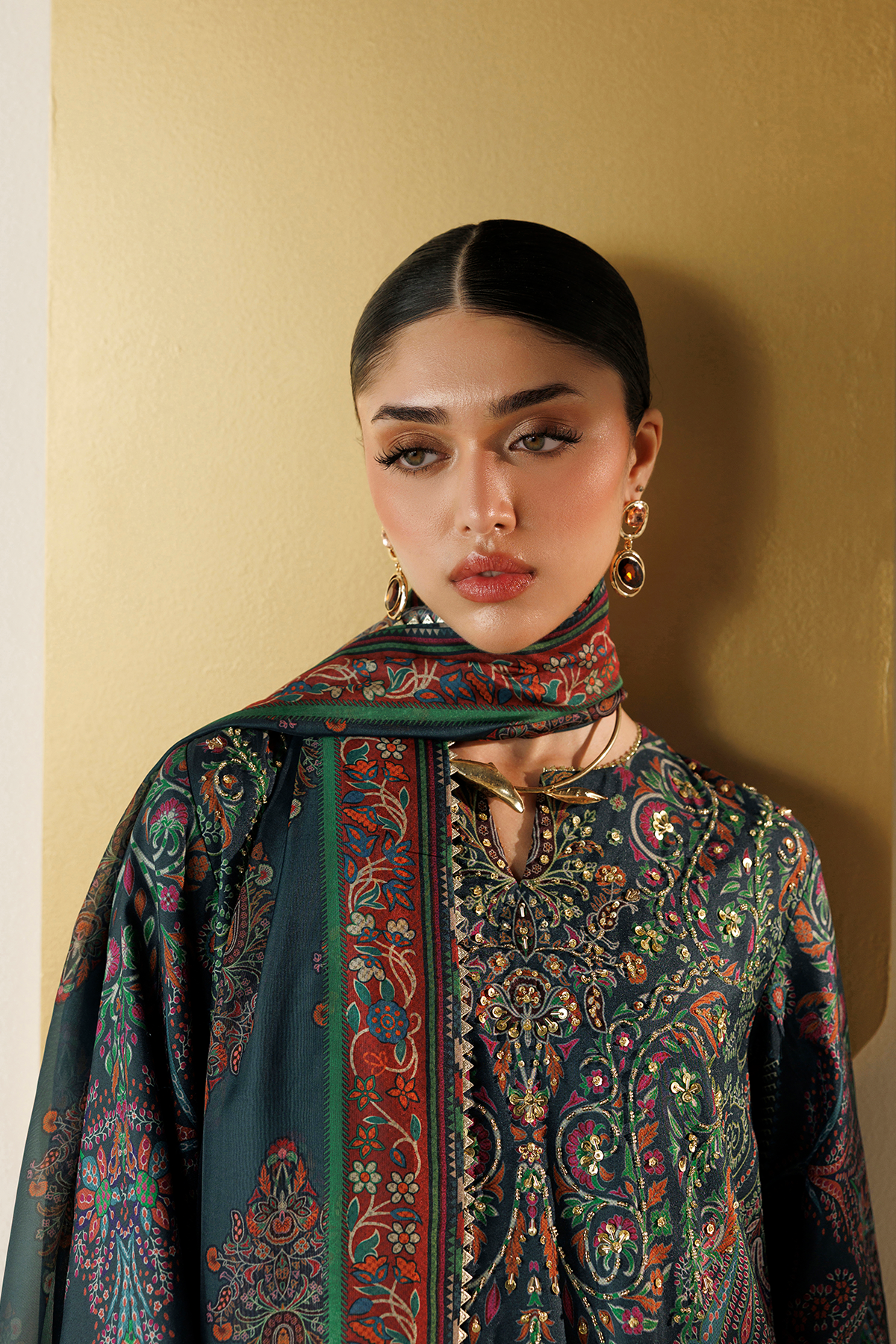 Jazmin | Orlina Raw Silk 26 | OR26-D07