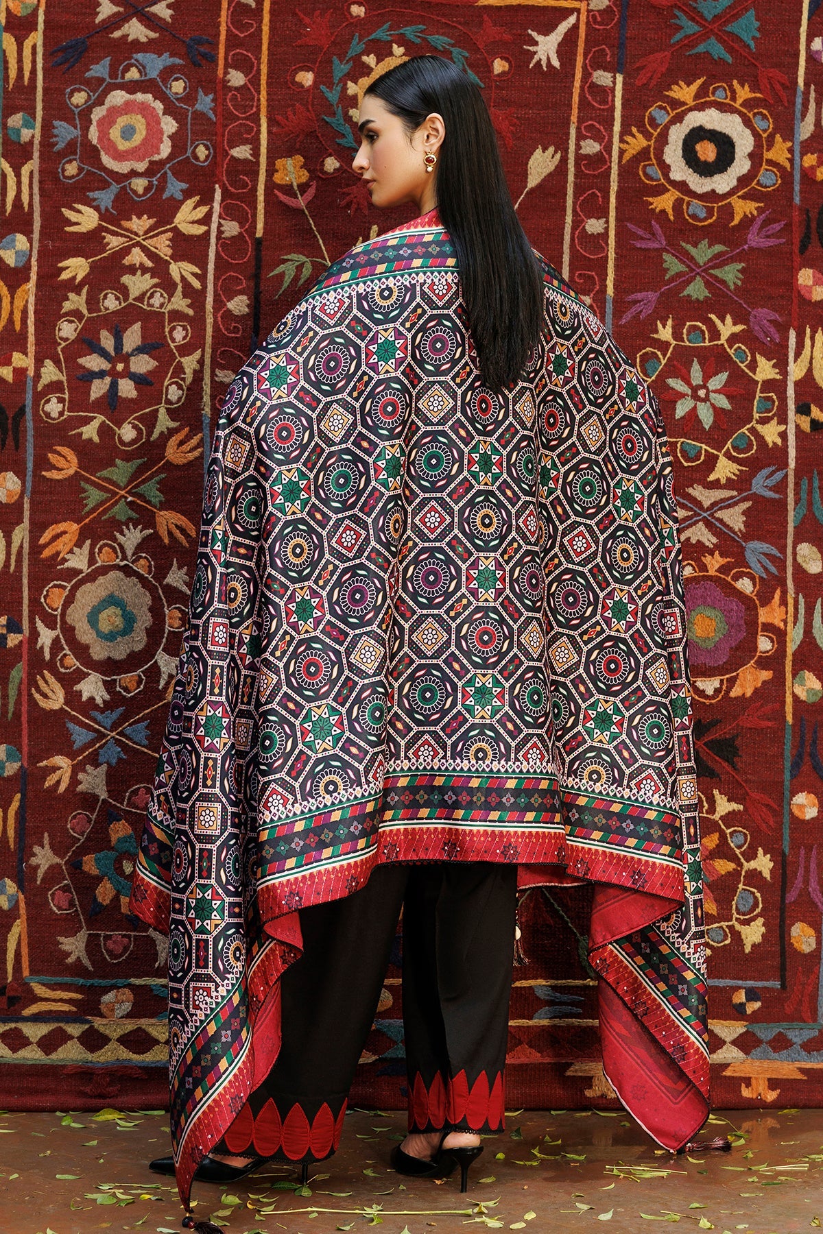 Jazmin | Embroidered Viscose Winter | UW-0265
