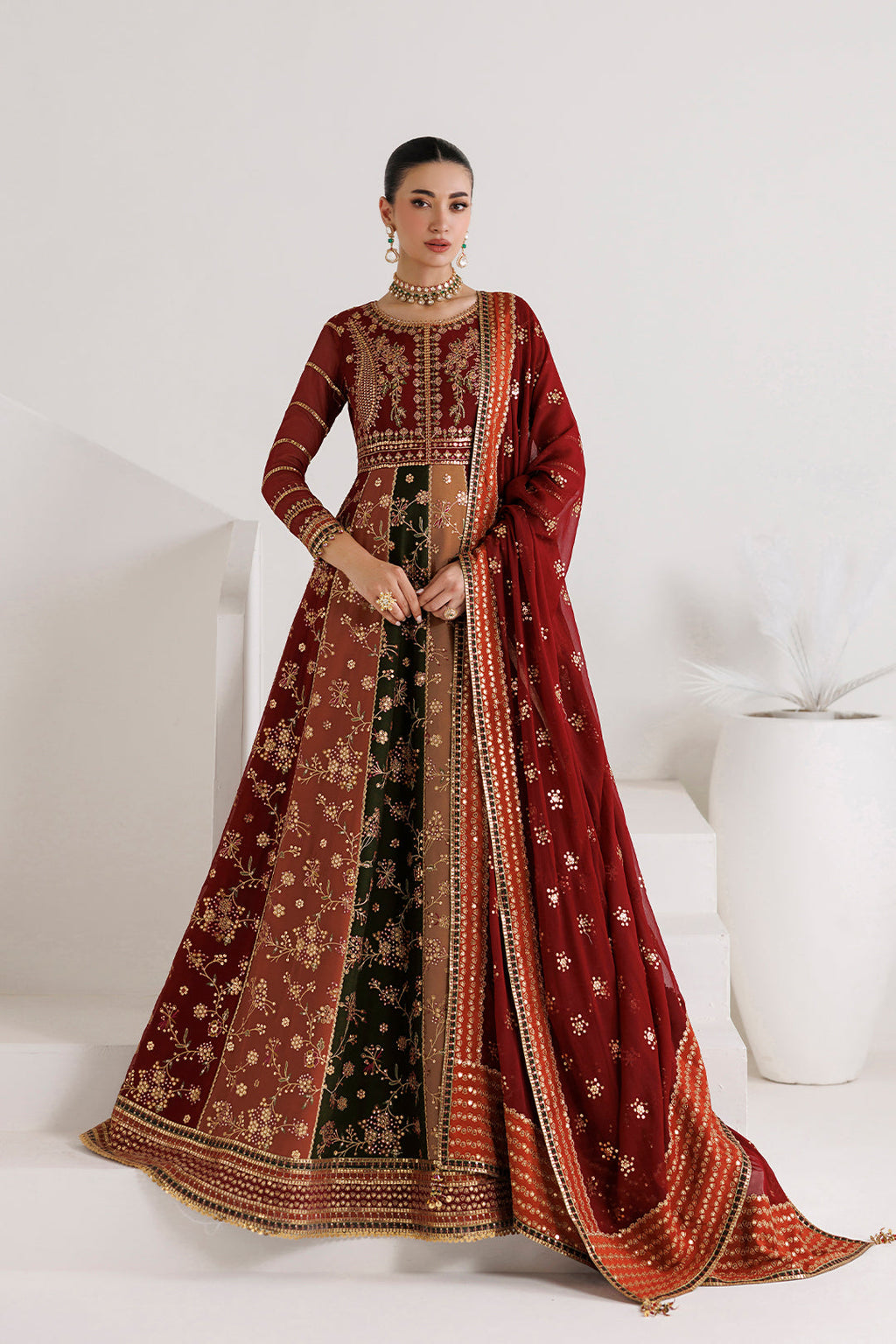 Alizeh | La Ruhe Festive | AF-CH-2263-Crystal