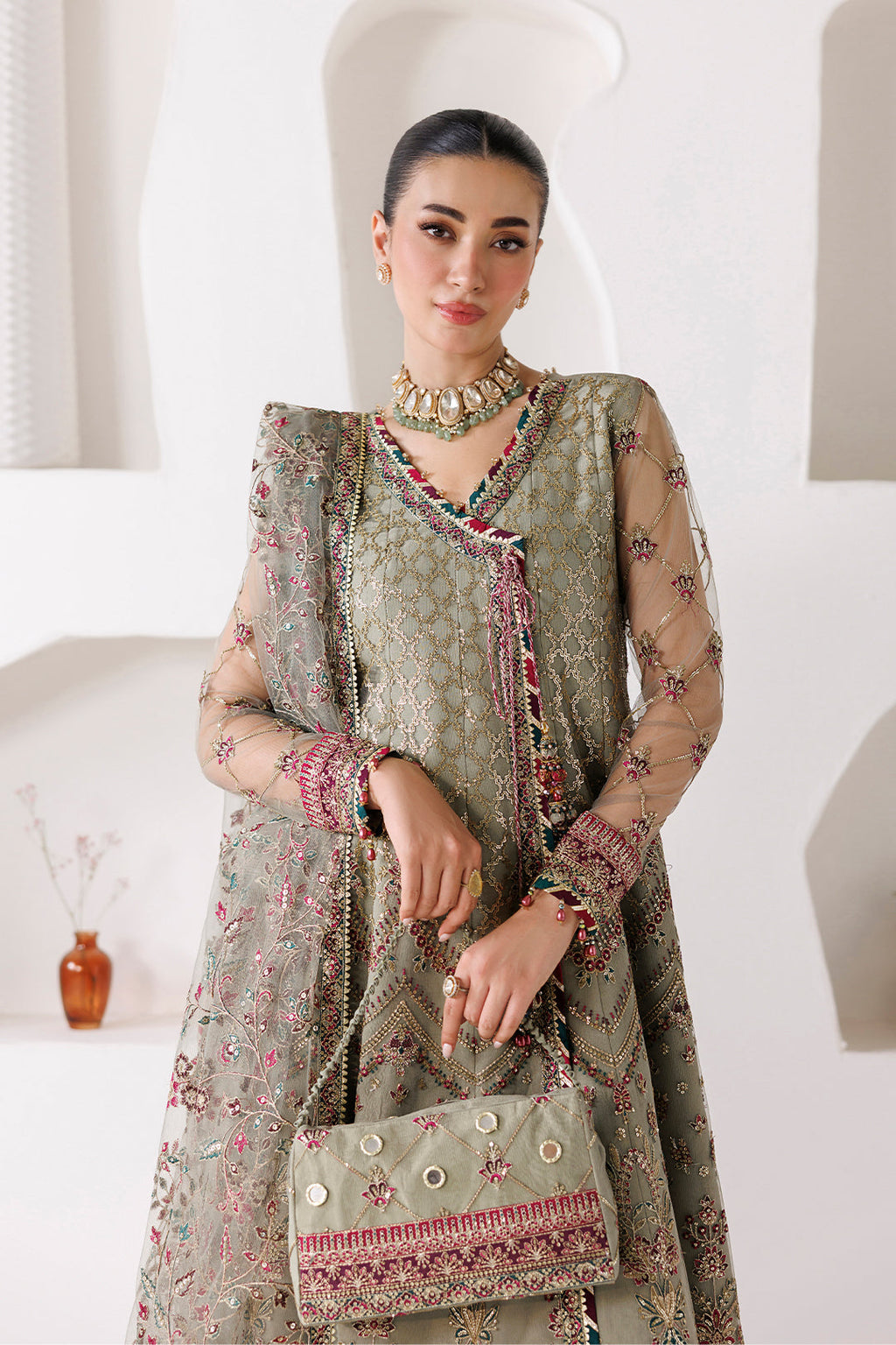 Alizeh | La Ruhe Festive | AF-CH-2268-Grace