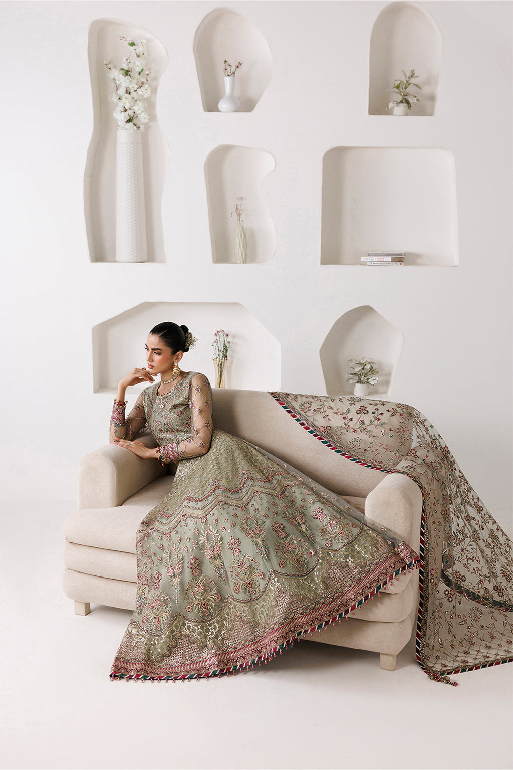 Alizeh | La Ruhe Festive | AF-CH-2268-Grace