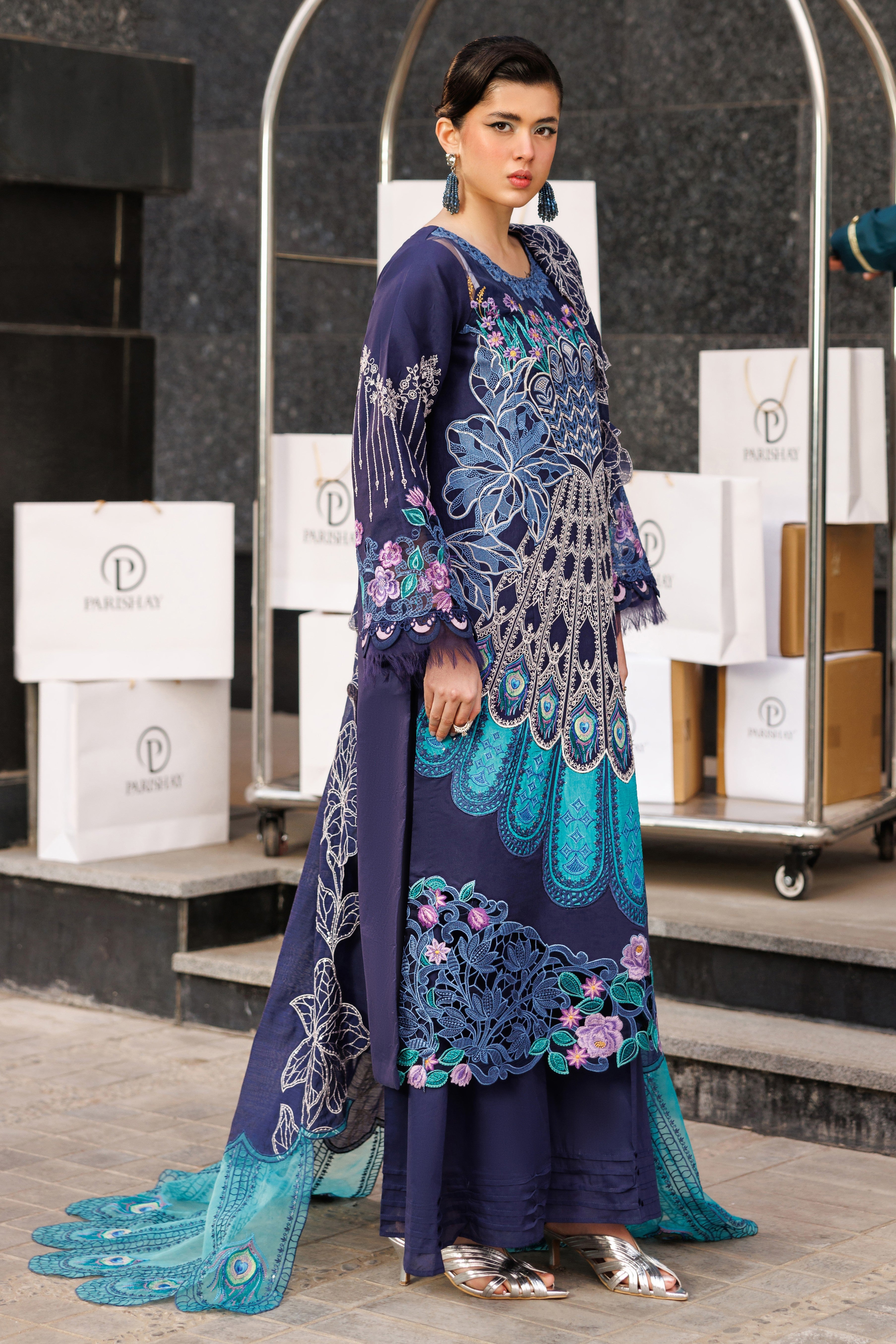 Parishay | Monaco Luxury Lawn 26' | MN-10