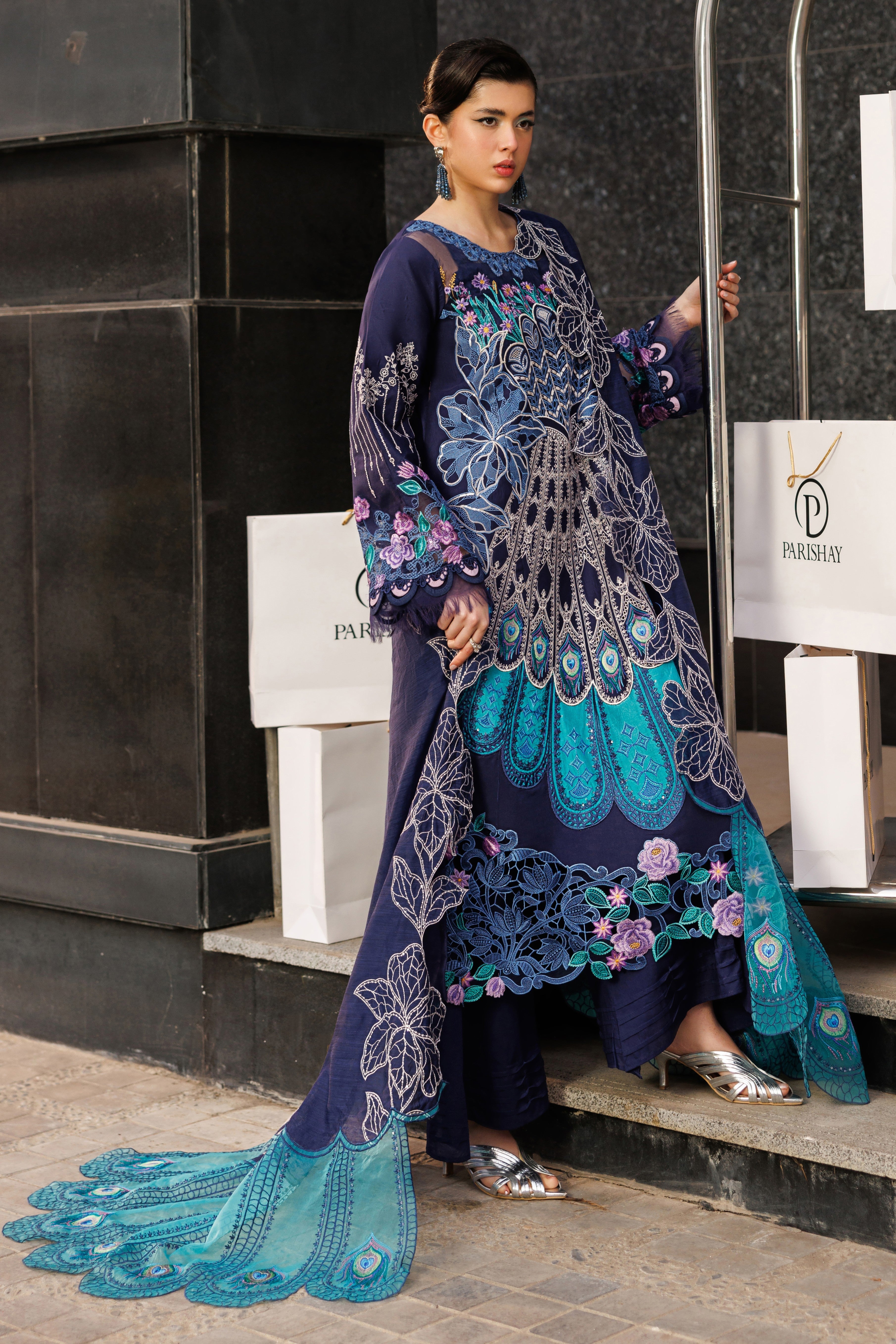 Parishay | Monaco Luxury Lawn 26' | MN-10