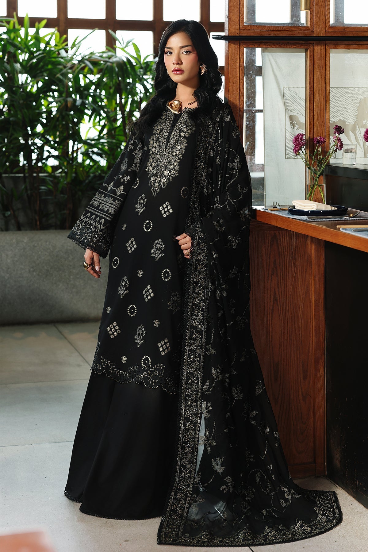 Nureh | Maya Embroidered Jacquared | NJ-112