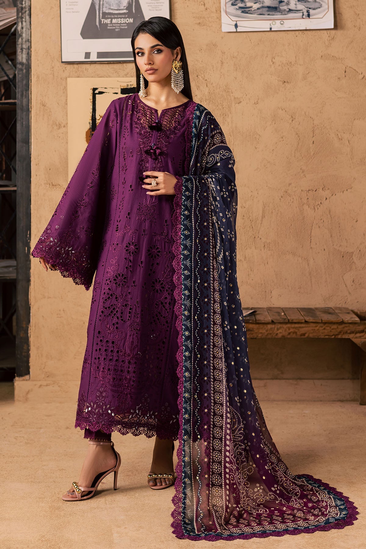 Nureh | Bazaar Embroidered Chikankari Lawn | NE-240