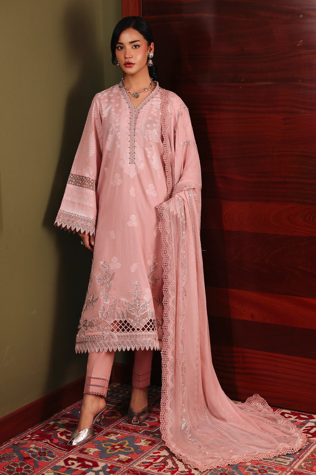 Nureh | Maya Embroidered Jacquared | NJ-111