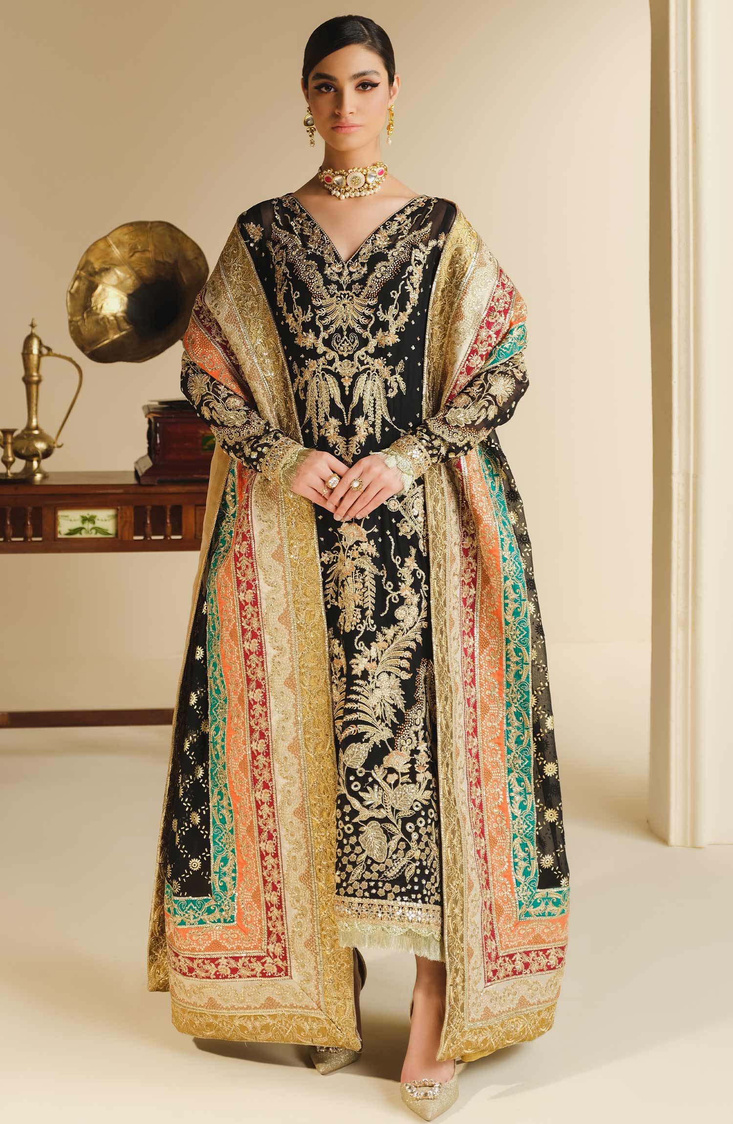 MARYUM N MARIA | Festive | Ruhi