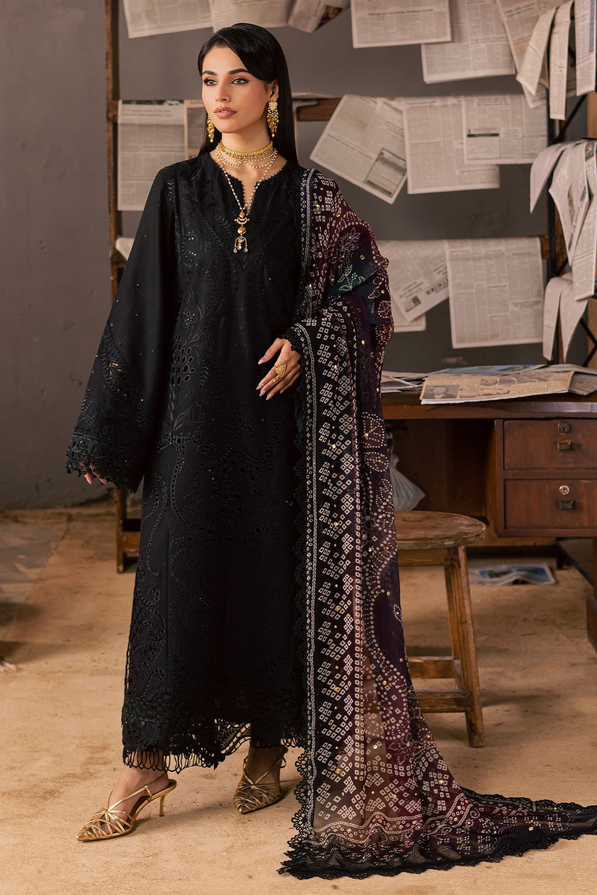 Nureh | Bazaar Embroidered Chikankari Lawn | NE-245