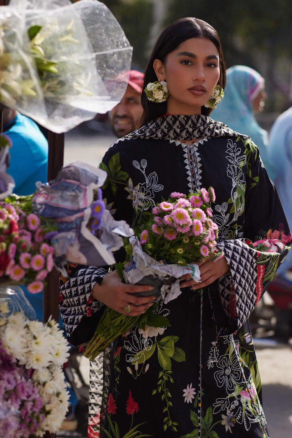 Zaha | Wildflower Festive Lawn 26 | Midnight Bloom