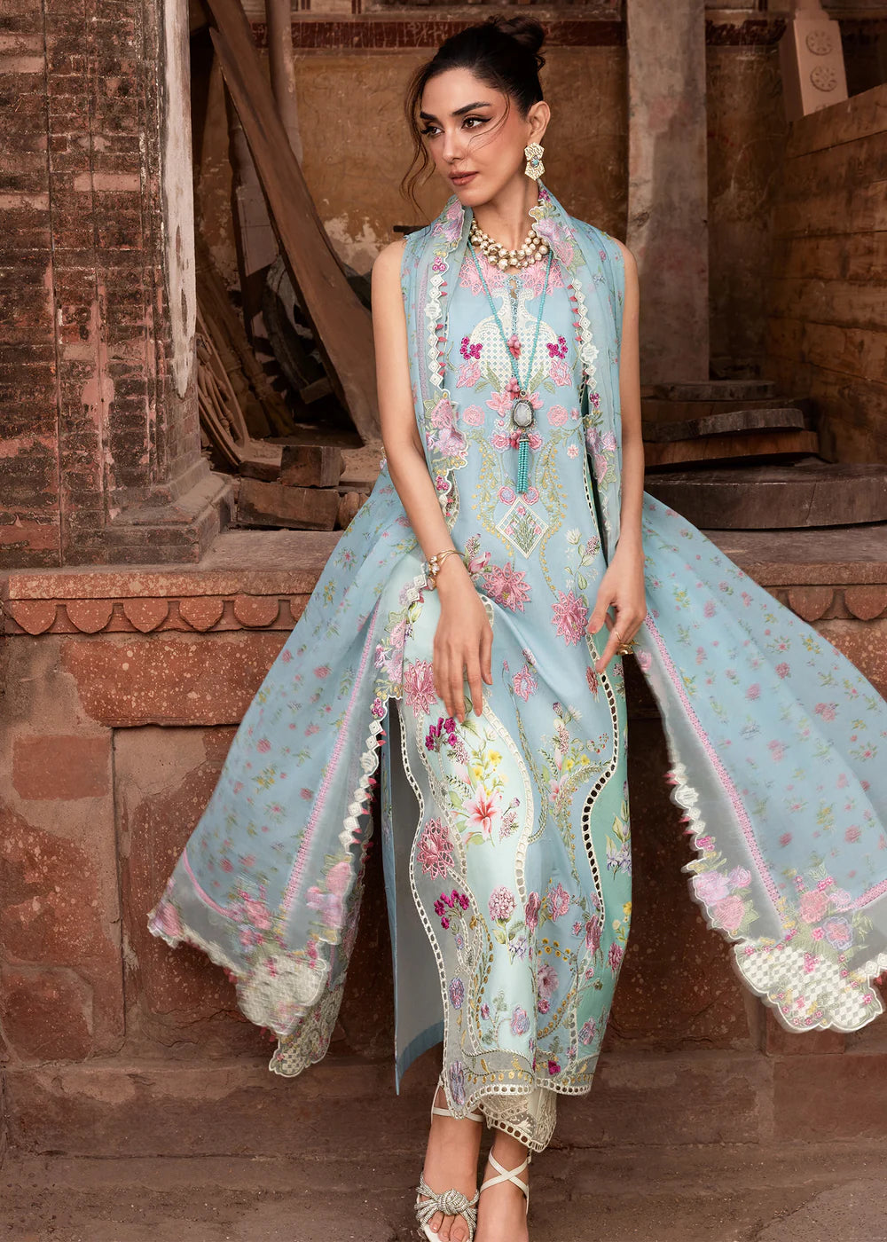 Saira Shakira | Breeze Unstitched Lawn '26 | FAYE-7-B