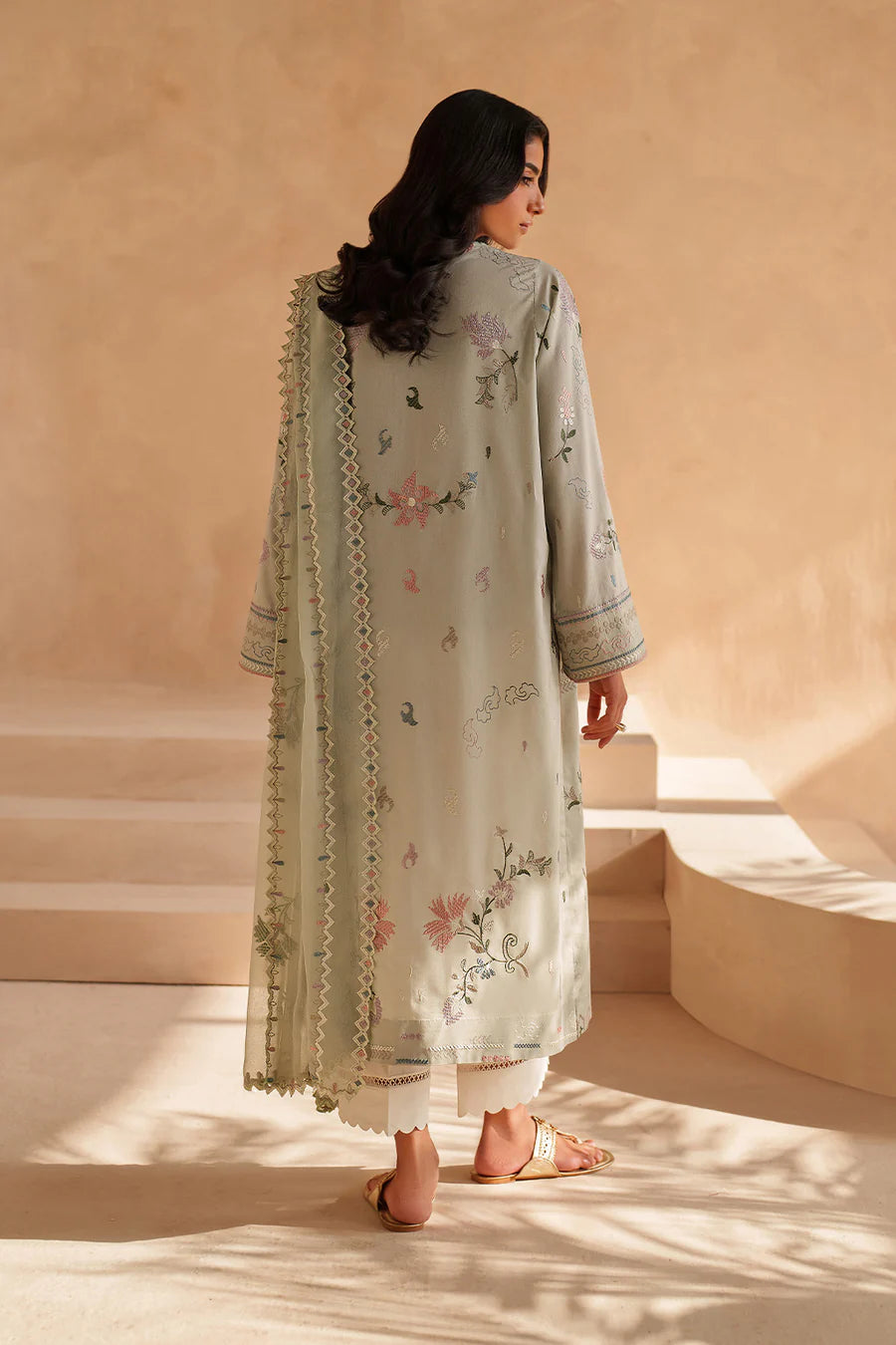 Iznik | Online Exclusive Lawn | UE-597