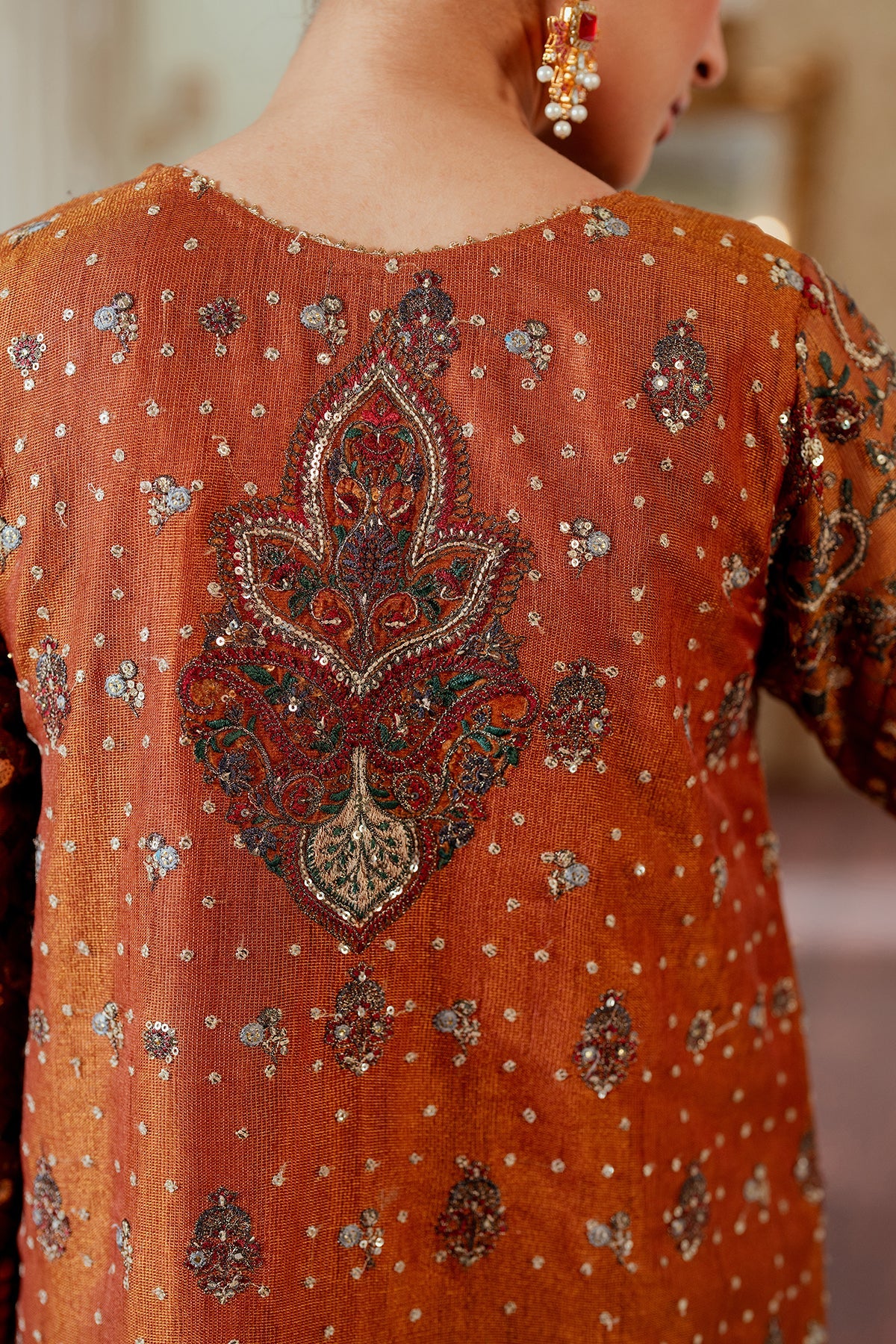 Baroque | EMBROIDERED NET | CH13-01