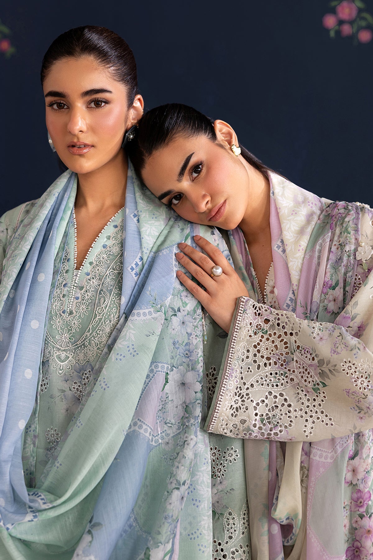 Baroque | Embroidered lawn |  UF-4470