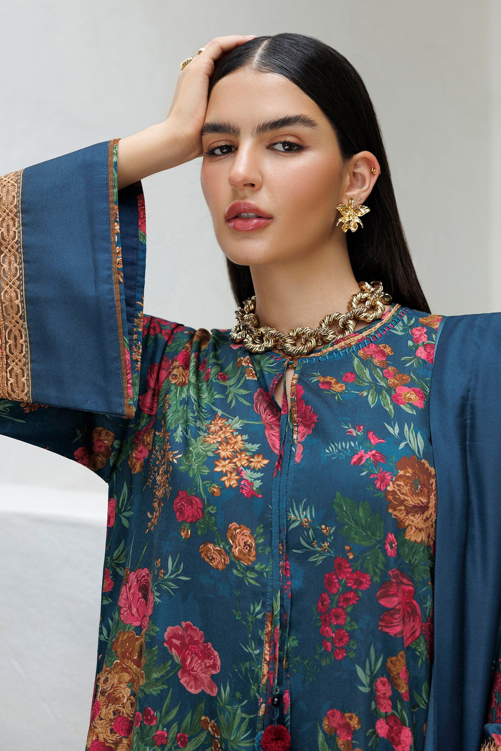 Baroque | Digital Printed Viscose Winter | SF-4562