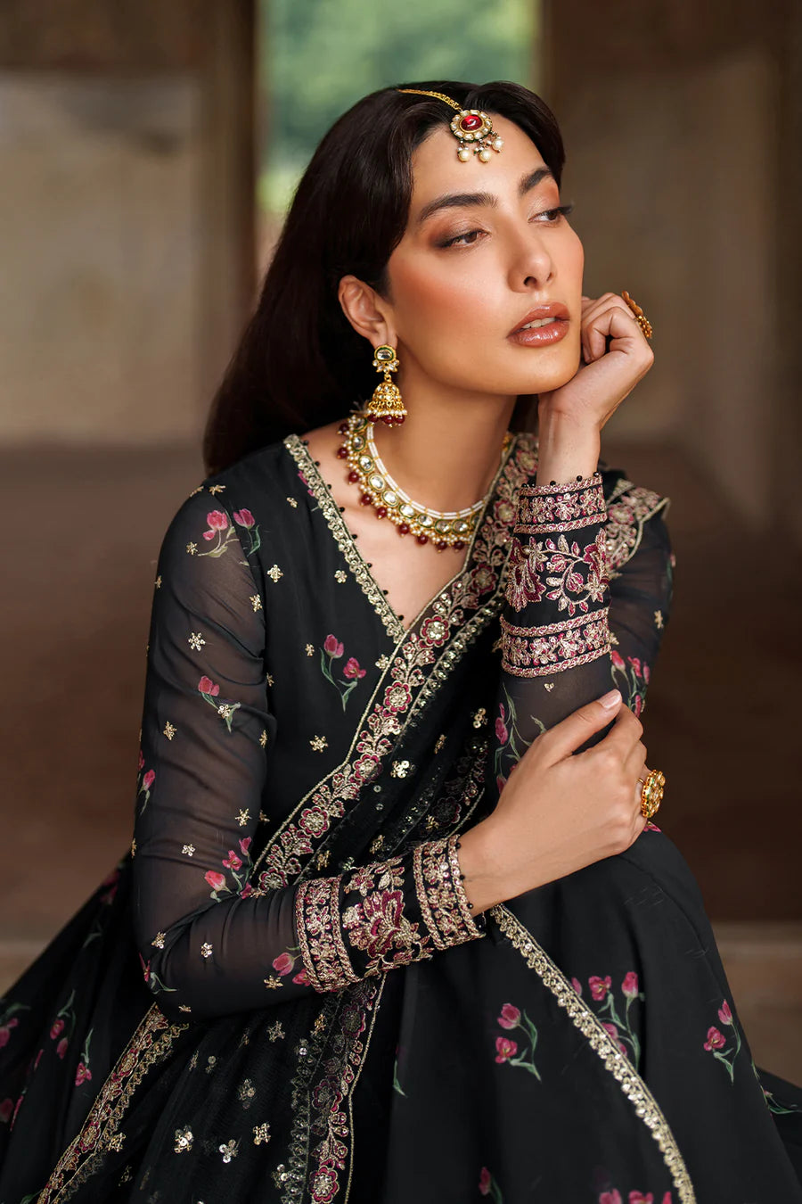 IZNIK | FESTIVE | UE-550