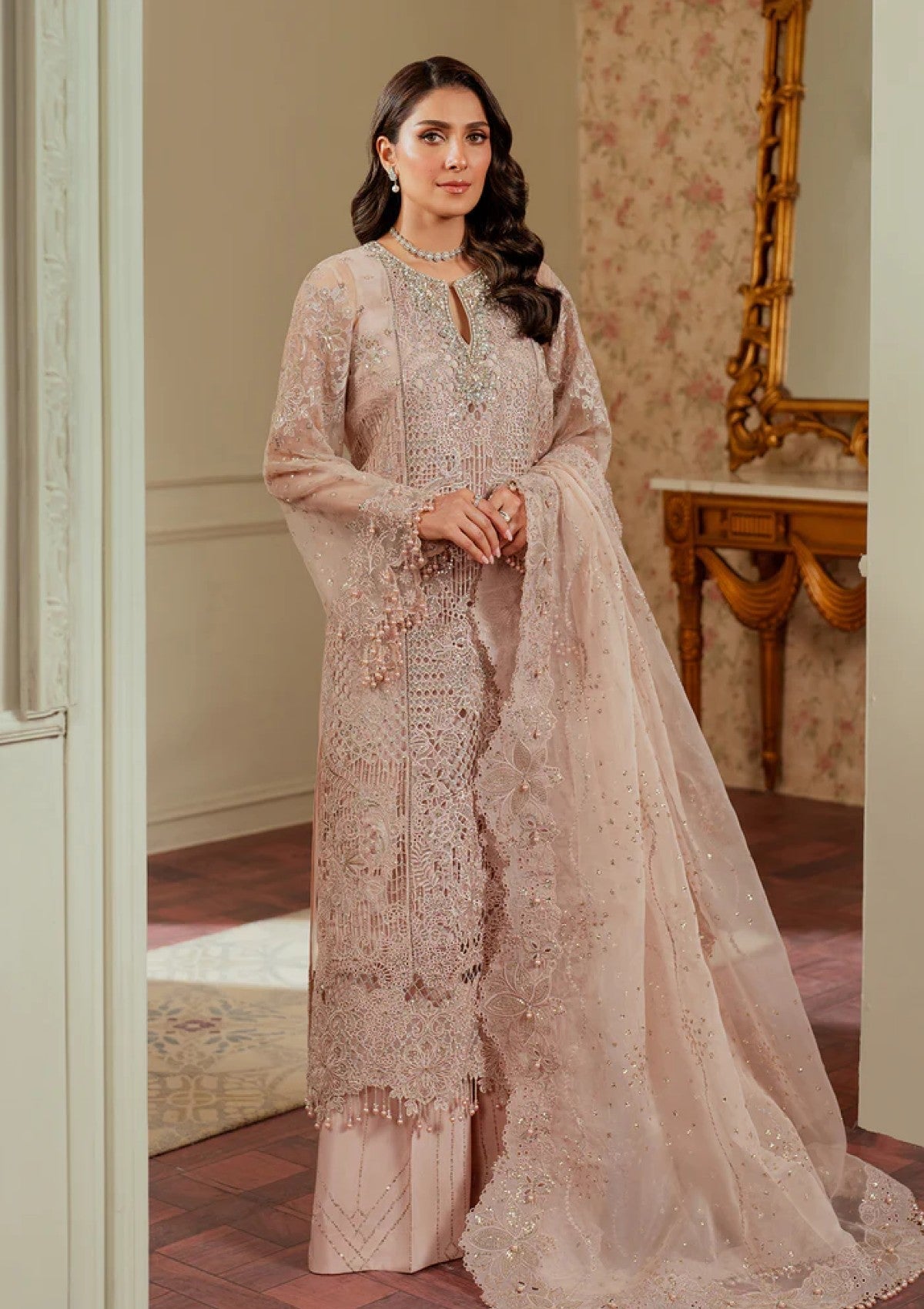 Baroque | Chantelle Embroidered | BQU-Ch13-04