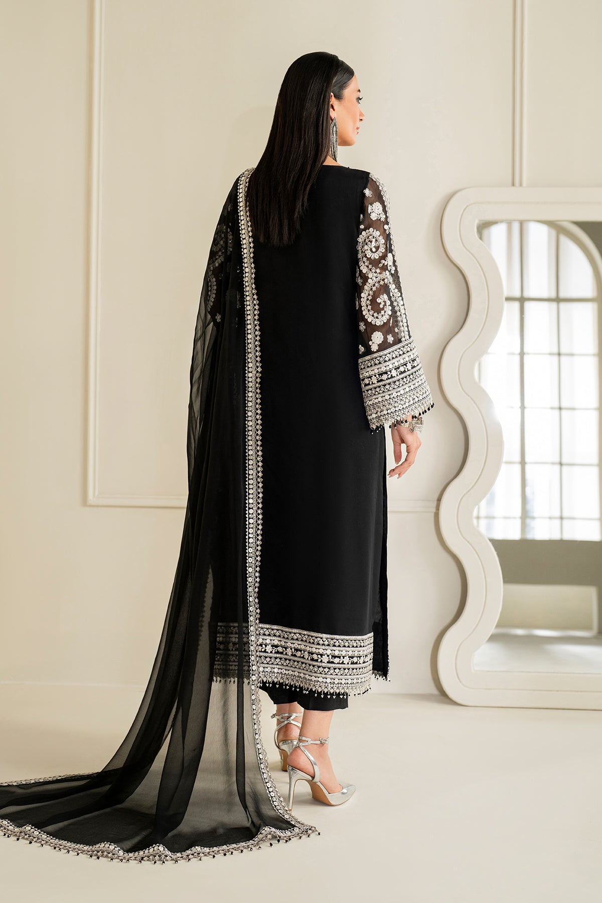 Baroque | Embroidered Chiffon | UF-4158