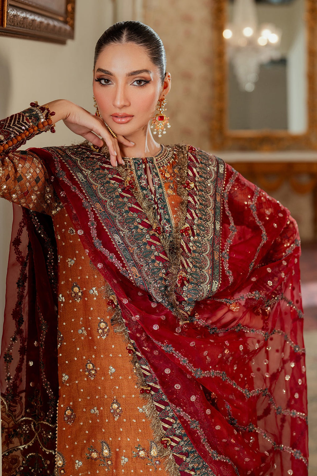Baroque | EMBROIDERED NET | CH13-01