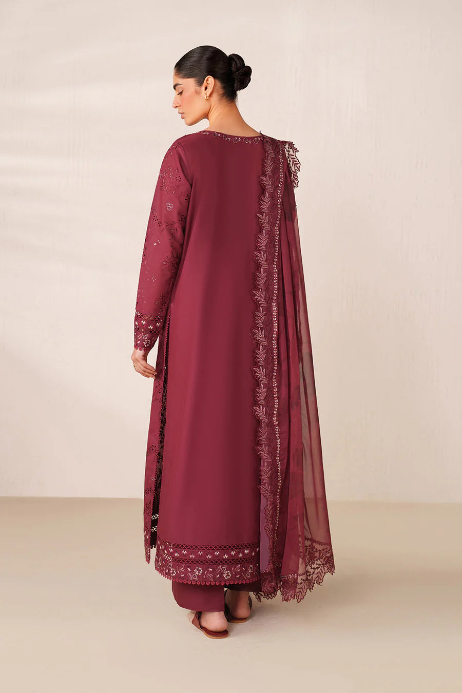 Iznik | Online Exclusive Lawn | UE-609