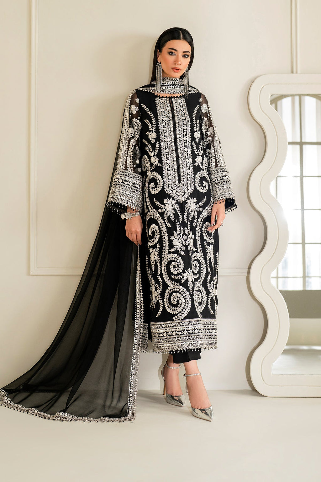 Baroque | Embroidered Chiffon | UF-4158