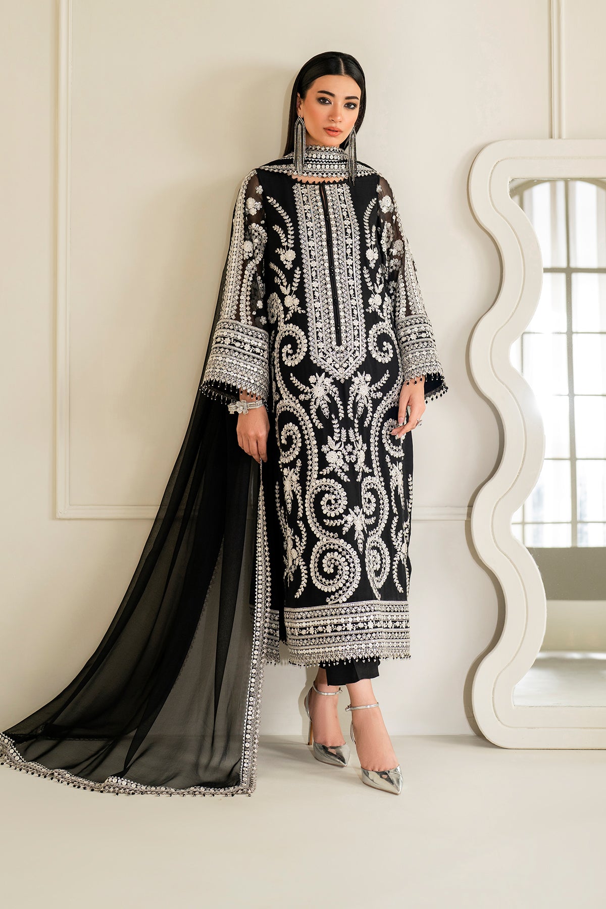 Baroque | Embroidered Chiffon | UF-4158
