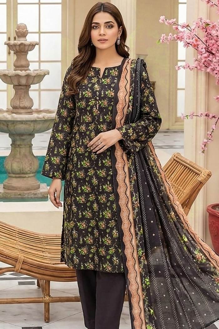 Fiza Noor | Romaisa Lawn VOL-A 02 | FN-R25