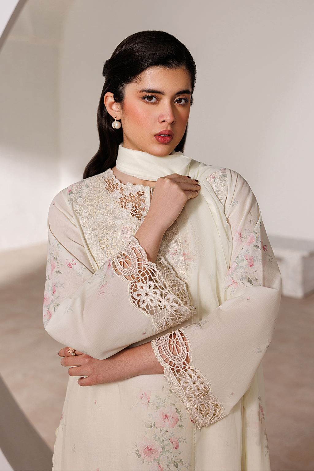 Iznik | Printed Lawn | UE-632