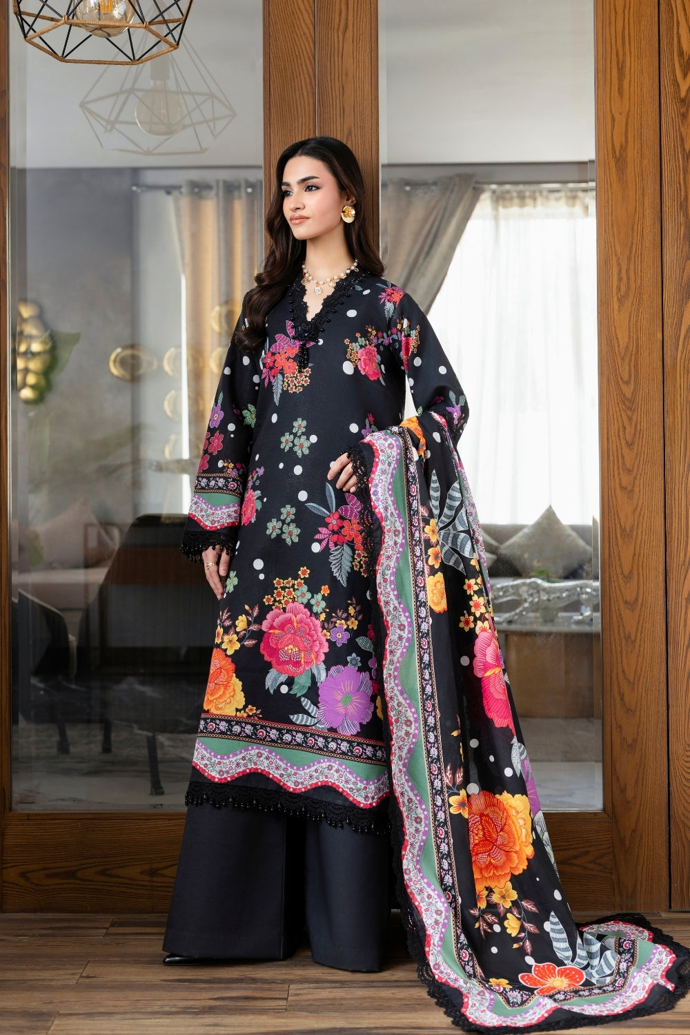 Naqsh | Midnight Meadow Lawn | Noir