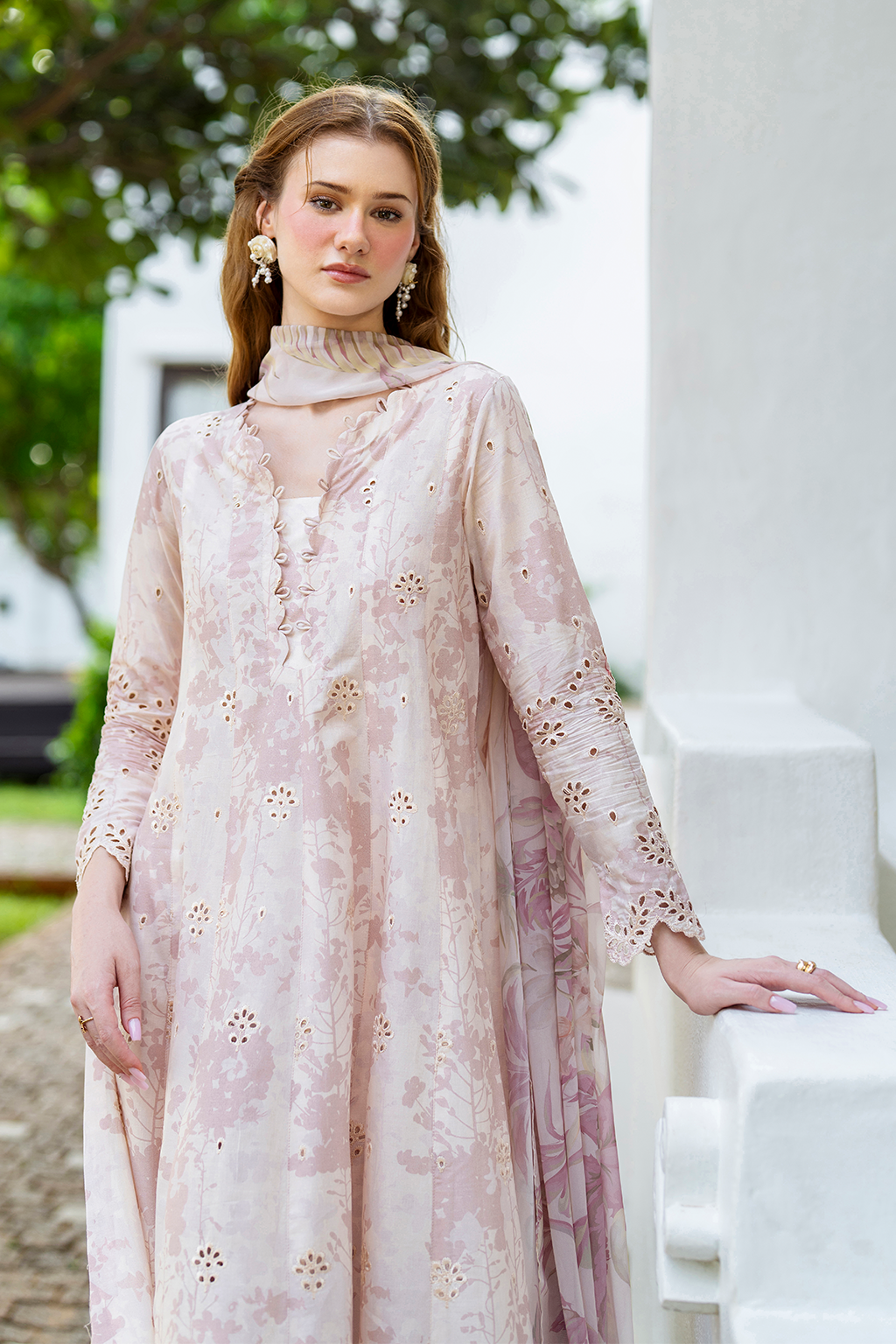 Iznik | Exclusive Printed Lawn | UE-526
