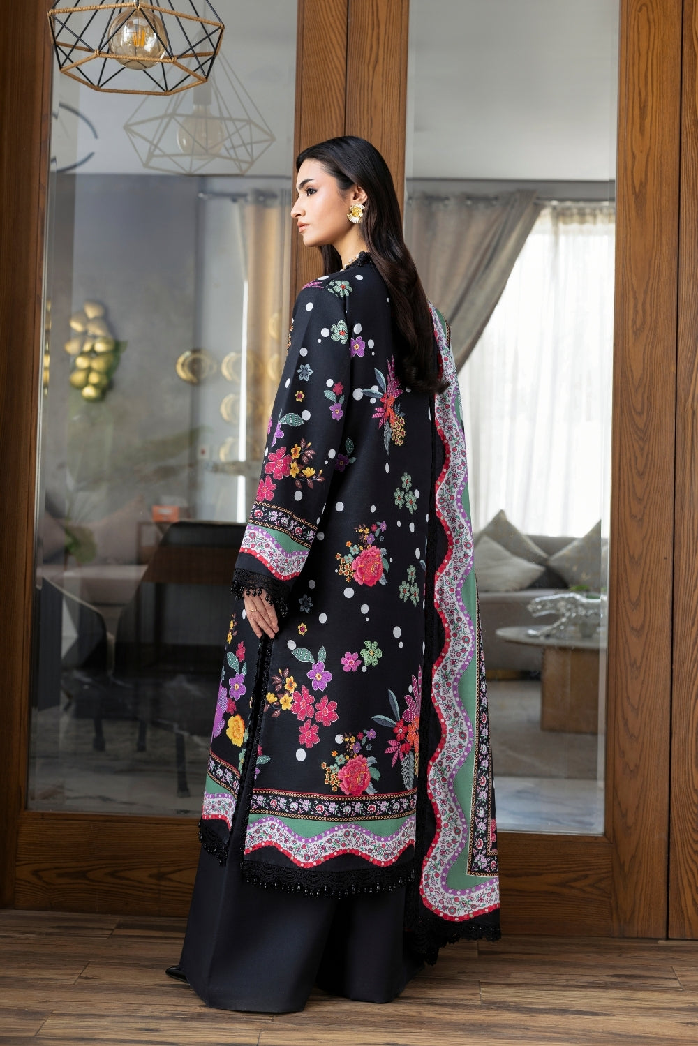 Naqsh | Midnight Meadow Lawn | Noir