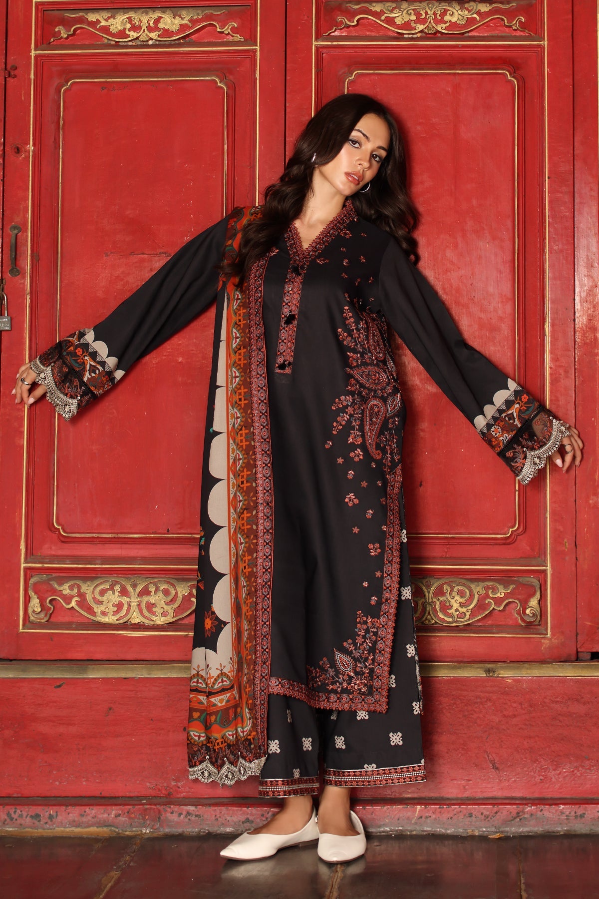 Charizma | Aniiq Embroidered Lilen Vol 1 | ANW7-02