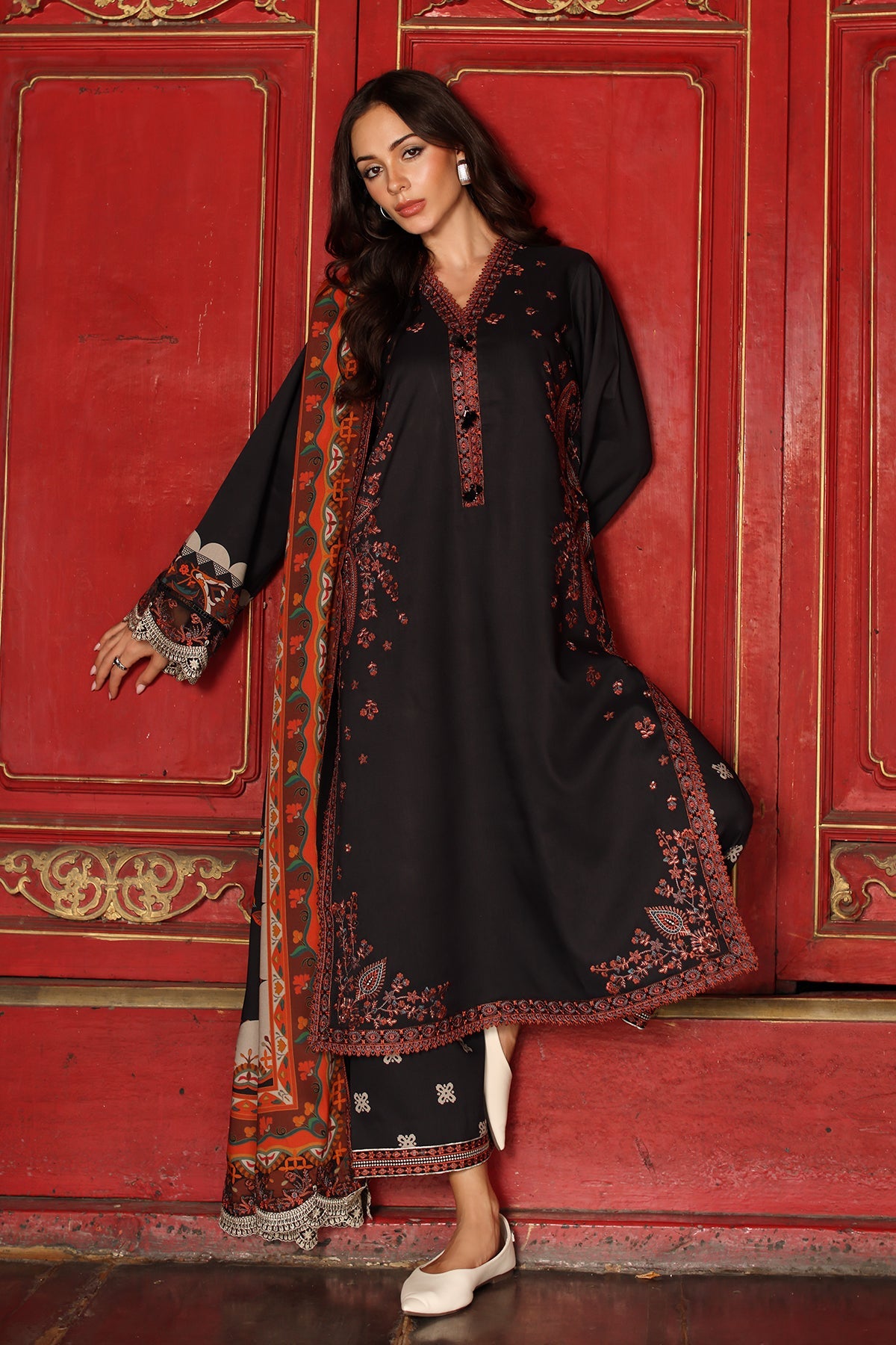 Charizma | Aniiq Embroidered Lilen Vol 1 | ANW7-02