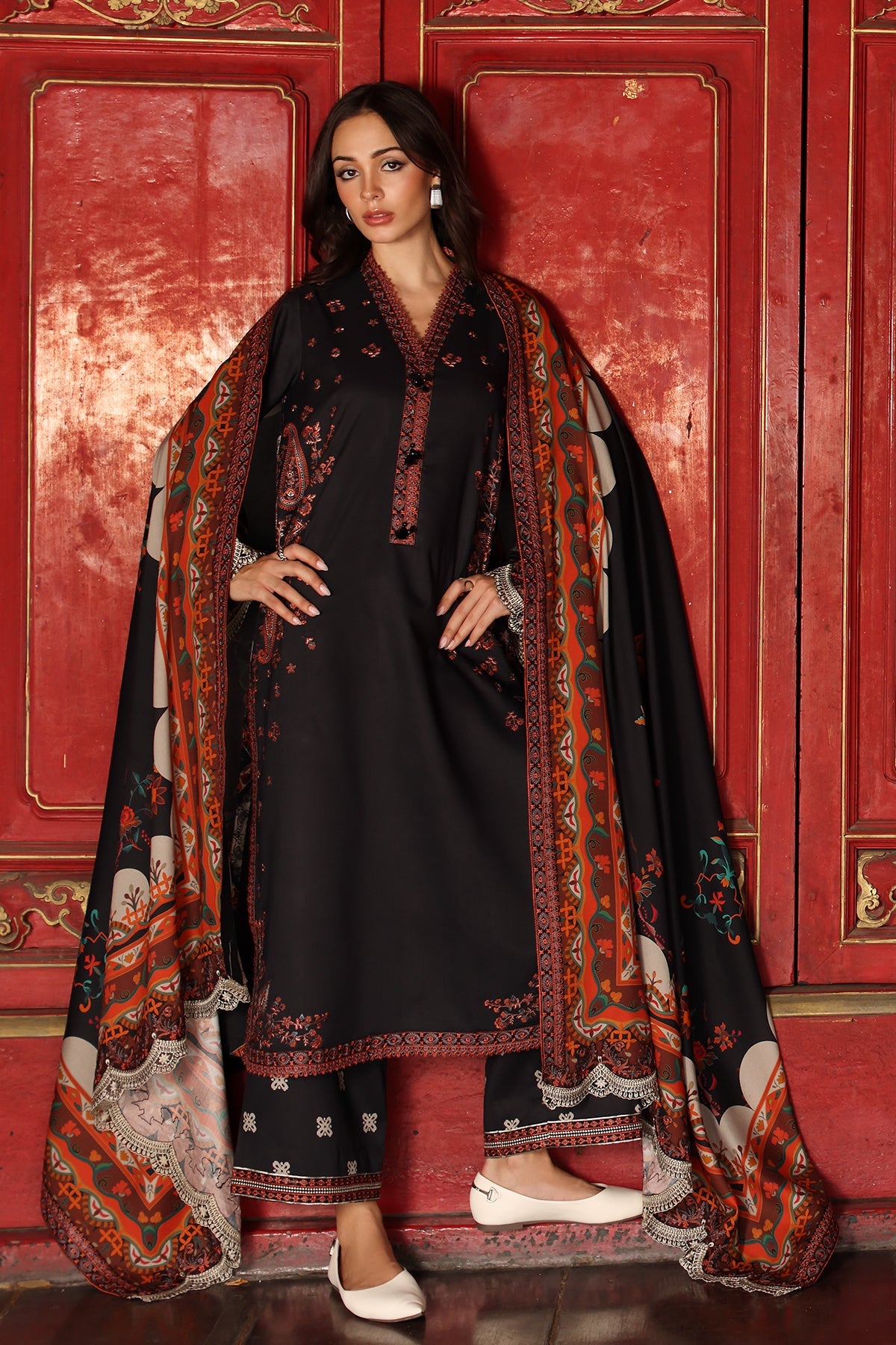 Charizma | Aniiq Embroidered Lilen Vol 1 | ANW7-02
